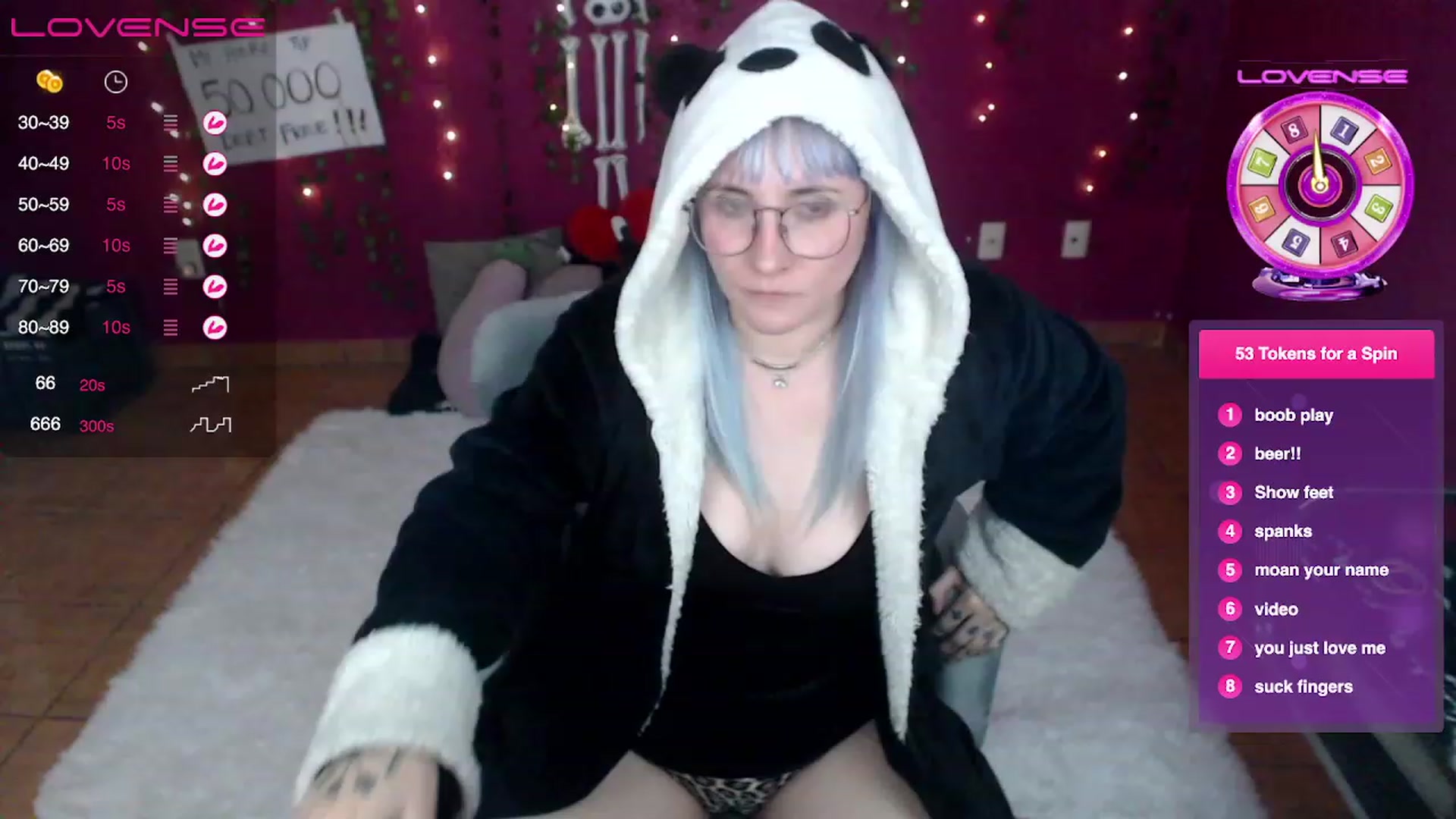 Gallery image thumbnail from AxeHallow's myfreecams stream on, 01/27/2023, 04:15 image 1 of 20