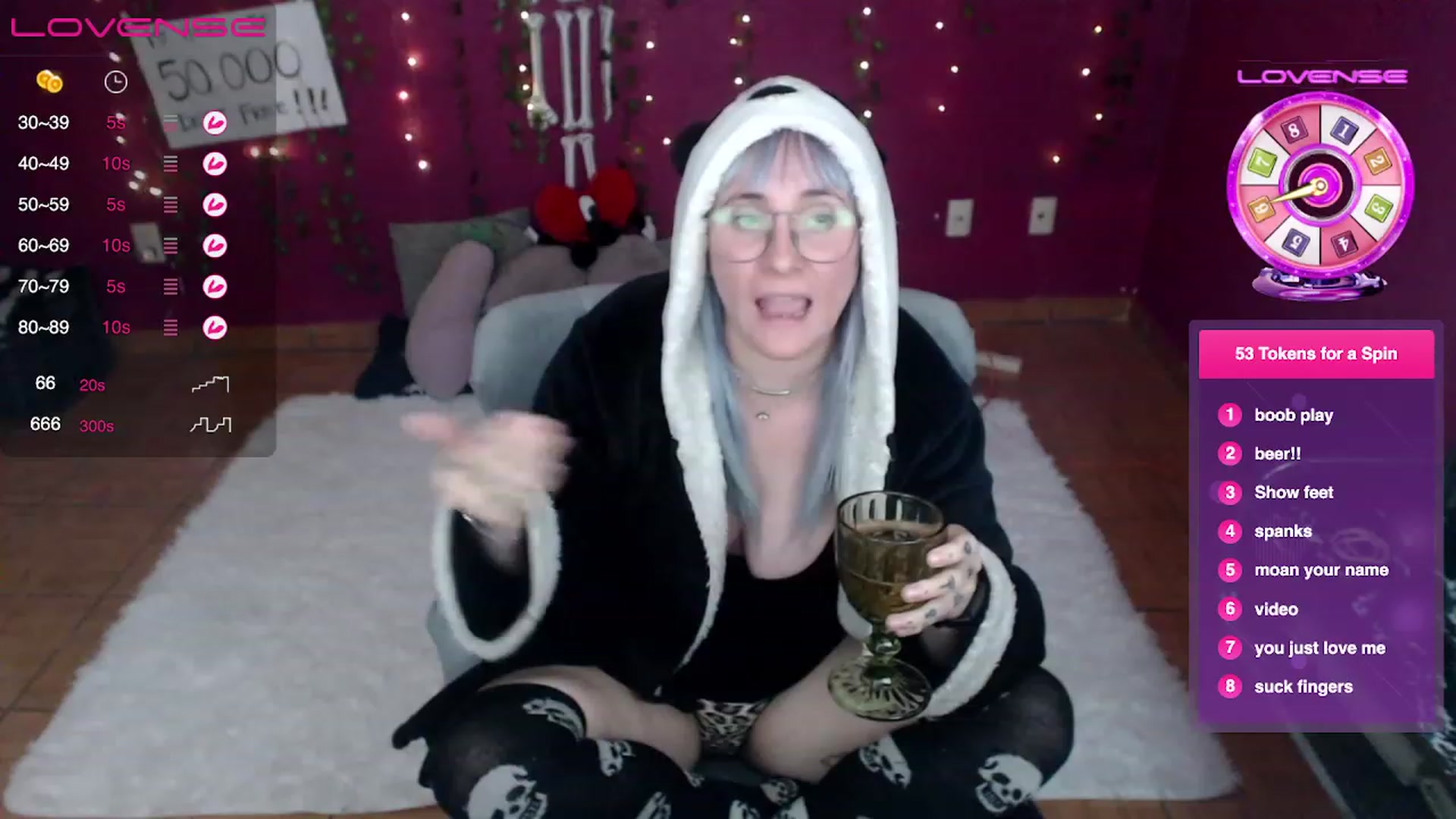 Gallery image thumbnail from AxeHallow's myfreecams stream on, 01/27/2023, 04:15 image 16 of 20