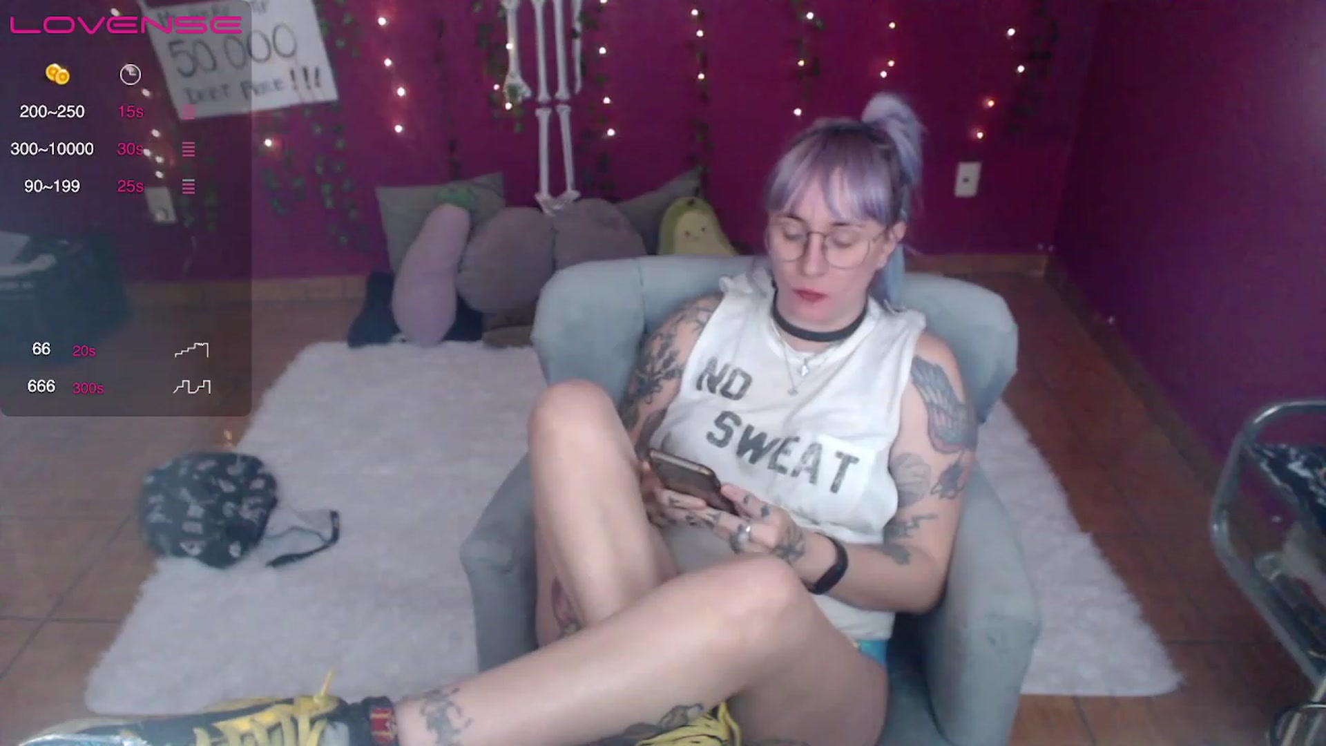 Gallery image thumbnail from AxeHallow's myfreecams stream on, 02/13/2023, 07:14 image 20 of 20