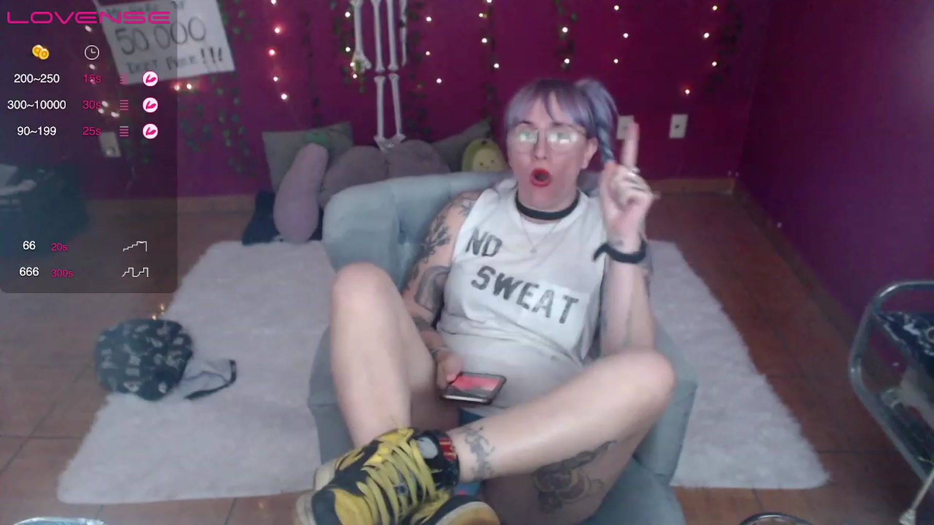 Gallery image thumbnail from AxeHallow's myfreecams stream on, 02/13/2023, 07:14 image 9 of 20