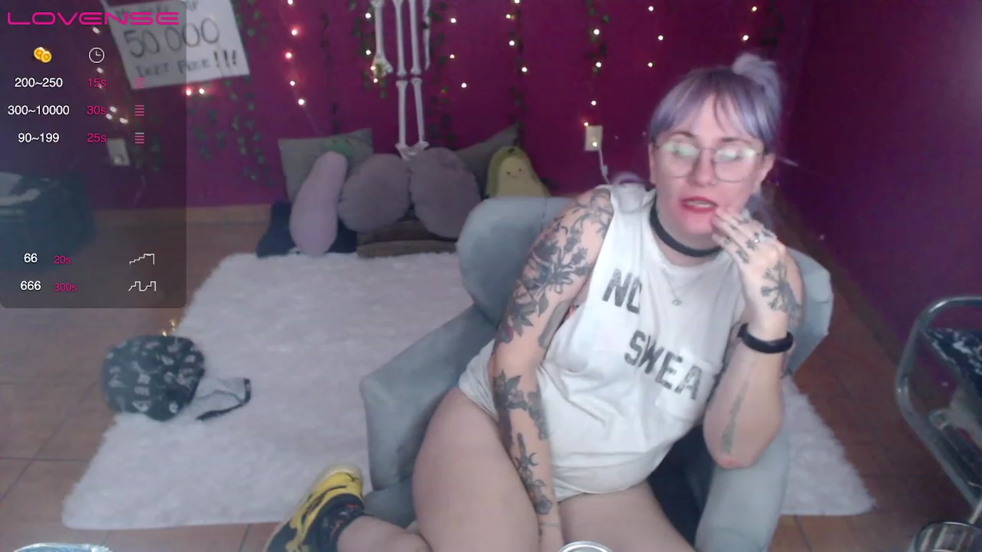 Gallery image thumbnail from AxeHallow's myfreecams stream on, 02/13/2023, 08:11 image 11 of 20