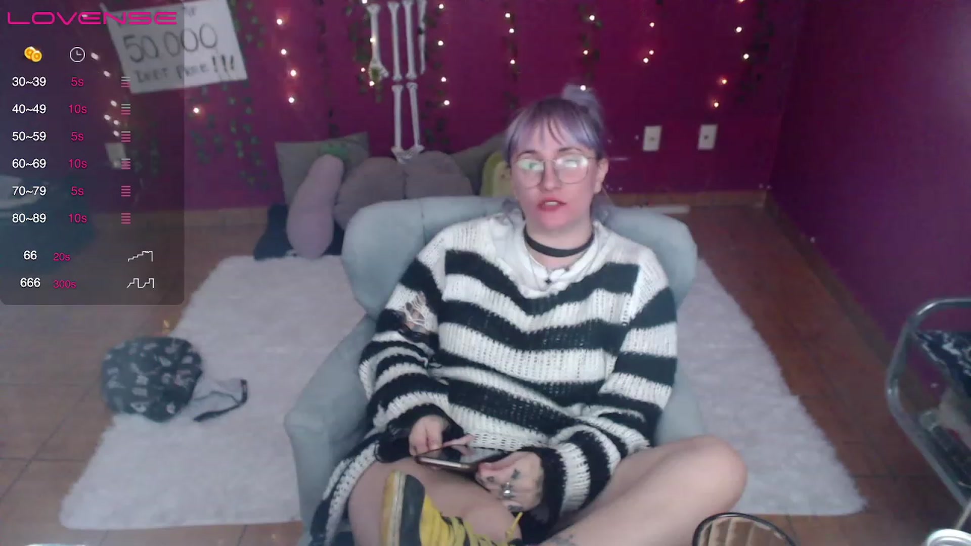 Gallery image thumbnail from AxeHallow's myfreecams stream on, 02/13/2023, 09:28 image 3 of 20
