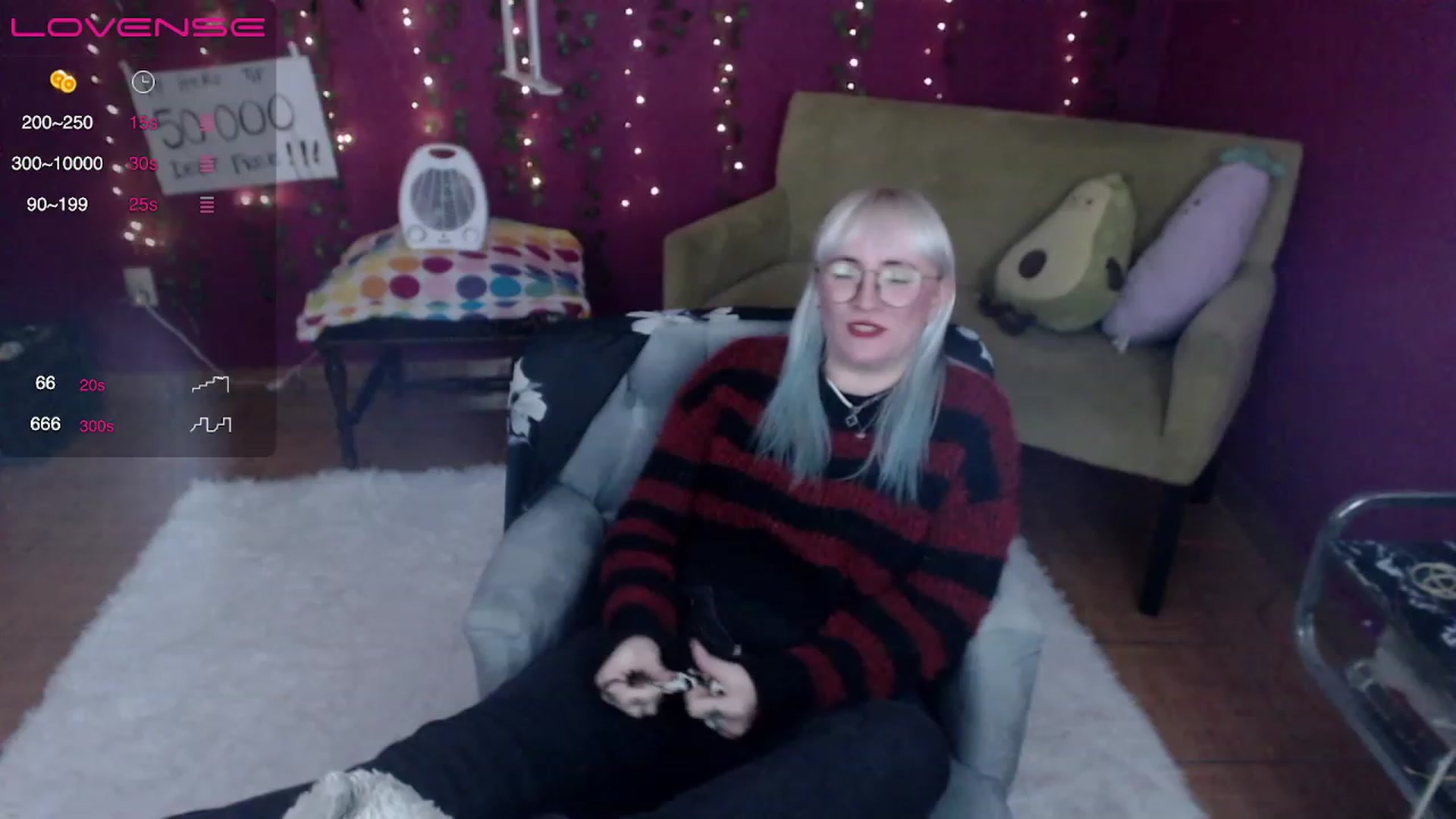 Gallery image thumbnail from AxeHallow's myfreecams stream on, 02/21/2023, 03:23 image 3 of 20