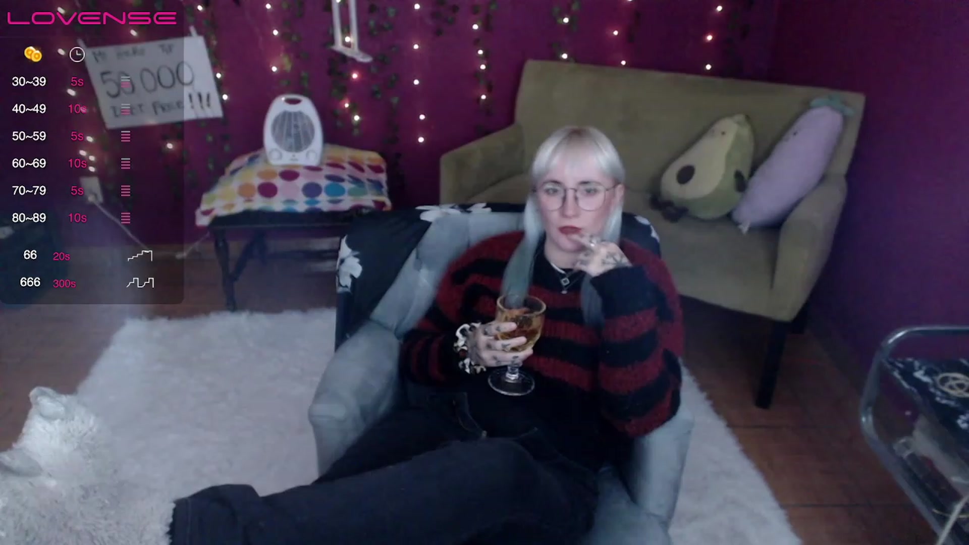 Gallery image thumbnail from AxeHallow's myfreecams stream on, 02/21/2023, 03:23 image 4 of 20
