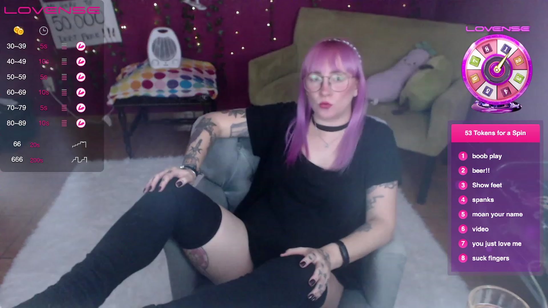 Gallery image thumbnail from AxeHallow's myfreecams stream on, 03/14/2023, 05:12 image 9 of 20