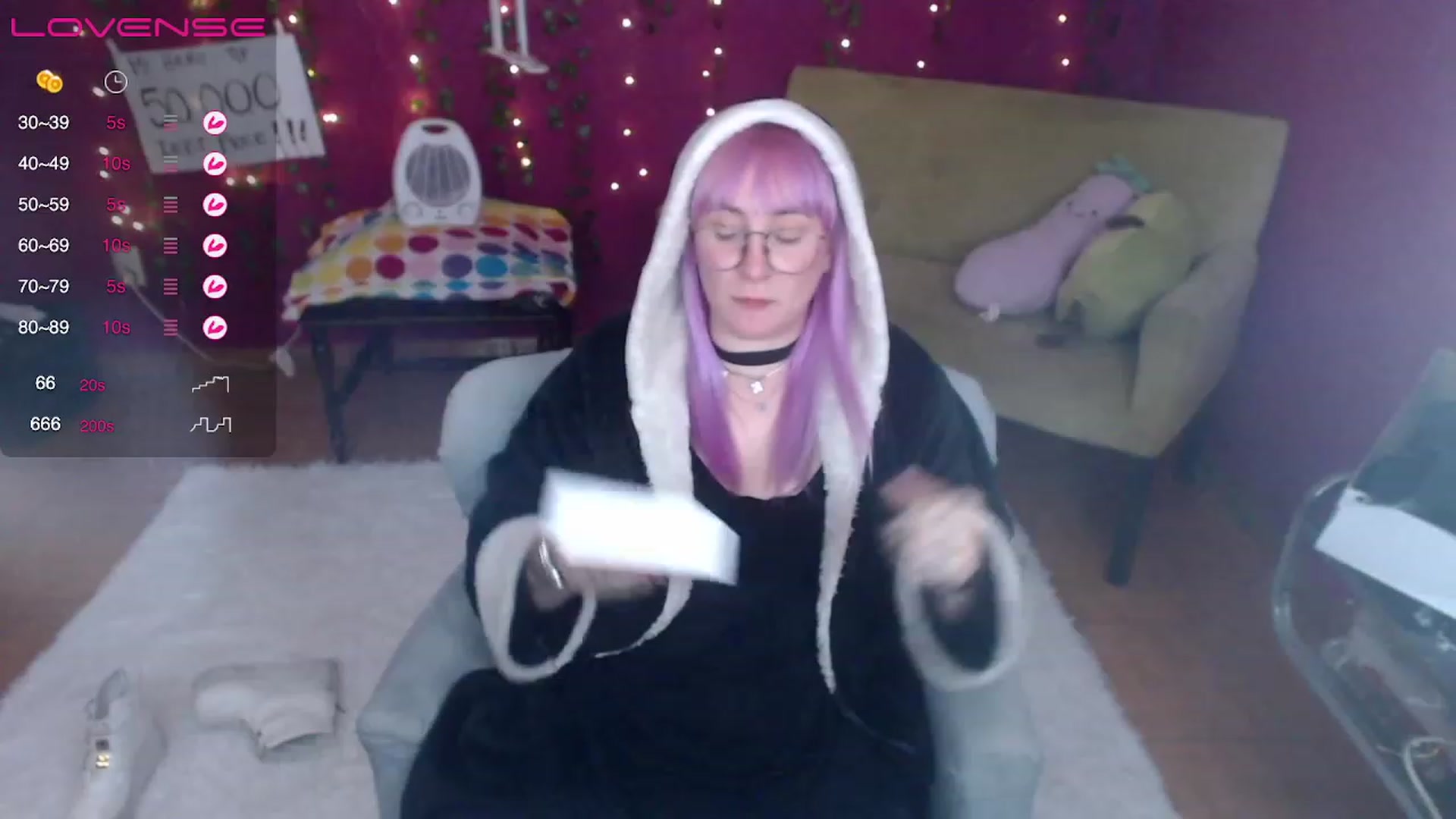 Gallery image thumbnail from AxeHallow's myfreecams stream on, 03/16/2023, 24:23 image 7 of 20