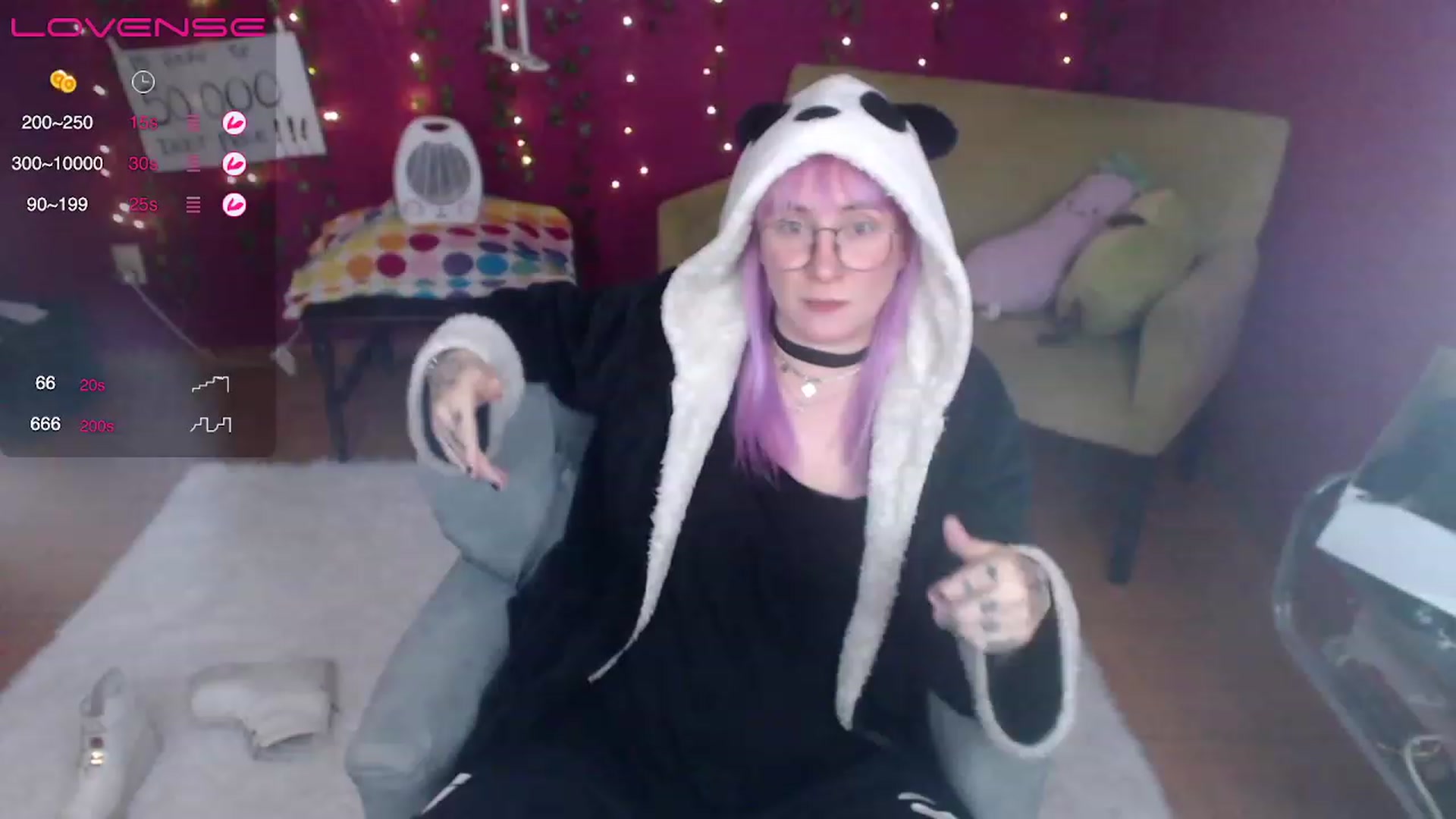 Gallery image thumbnail from AxeHallow's myfreecams stream on, 03/16/2023, 24:23 image 4 of 20