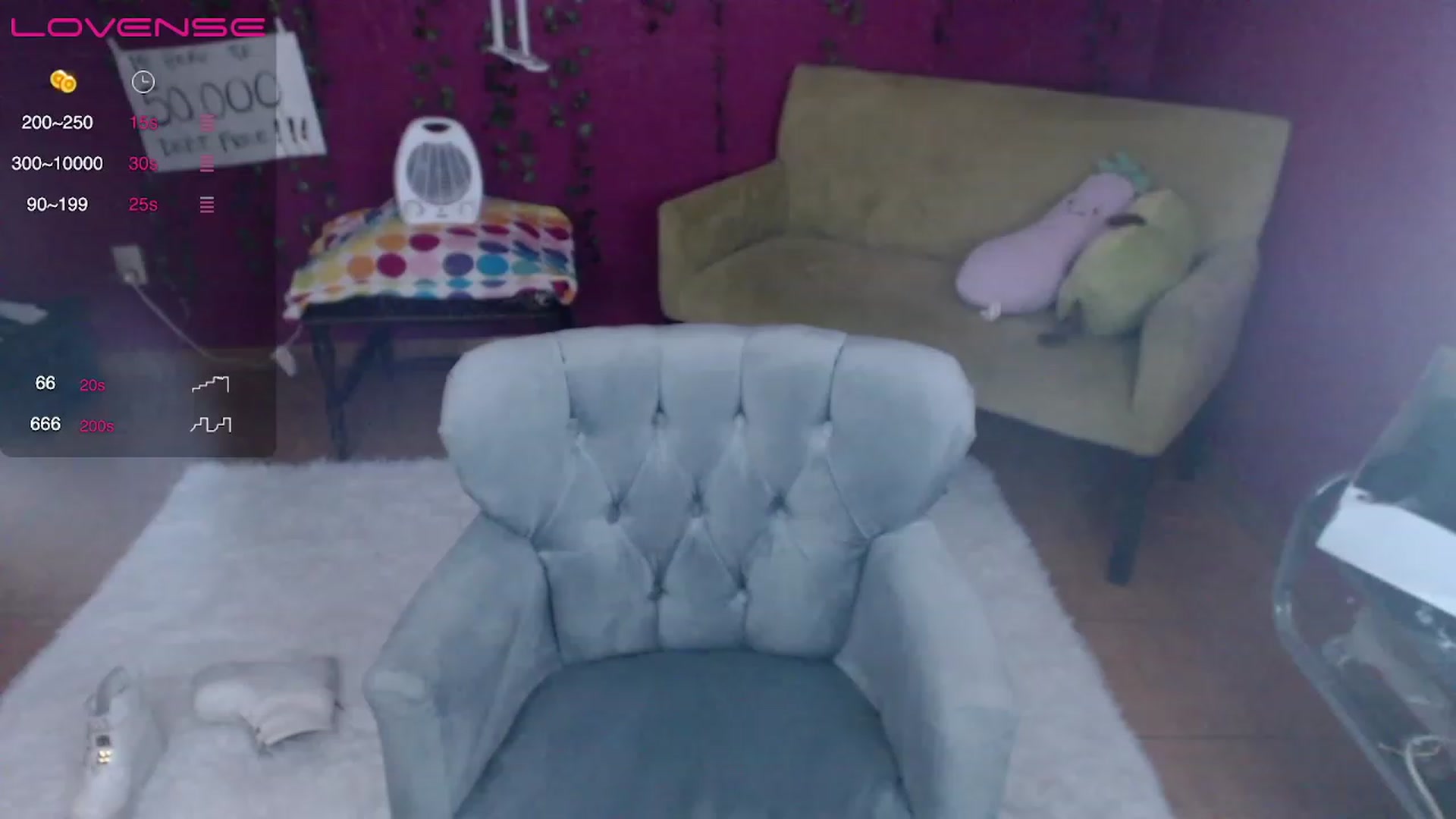 Gallery image thumbnail from AxeHallow's myfreecams stream on, 03/16/2023, 24:23 image 6 of 20