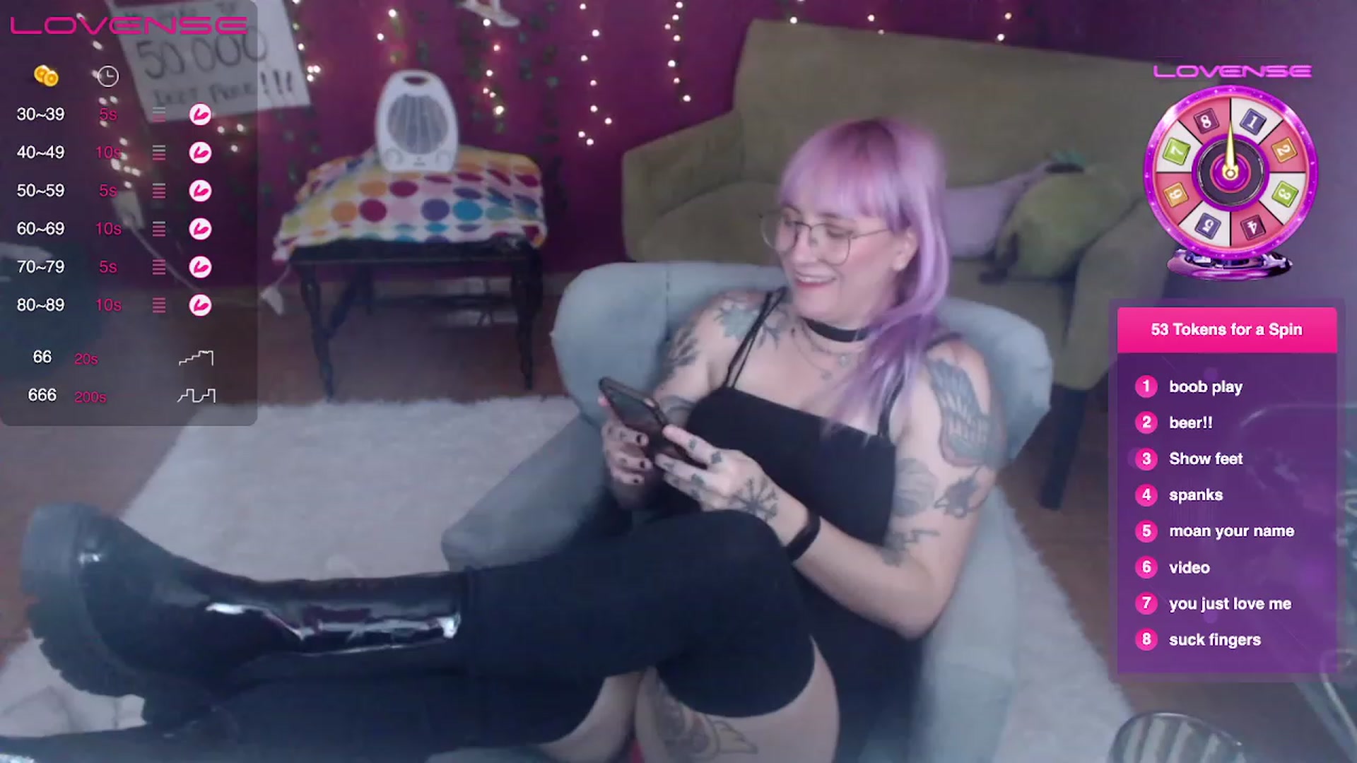 Gallery image thumbnail from AxeHallow's myfreecams stream on, 03/19/2023, 24:01 image 2 of 20