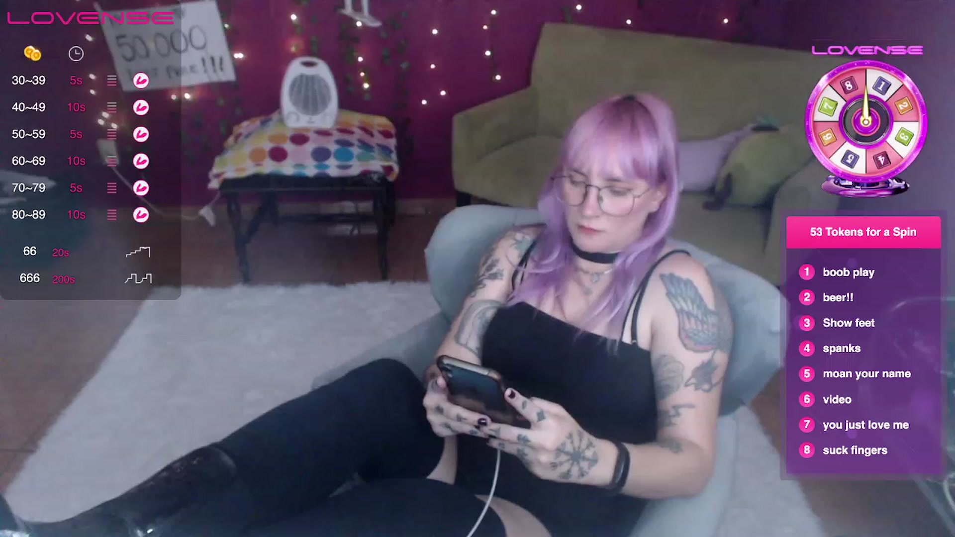 Gallery image thumbnail from AxeHallow's myfreecams stream on, 03/19/2023, 24:25 image 8 of 20