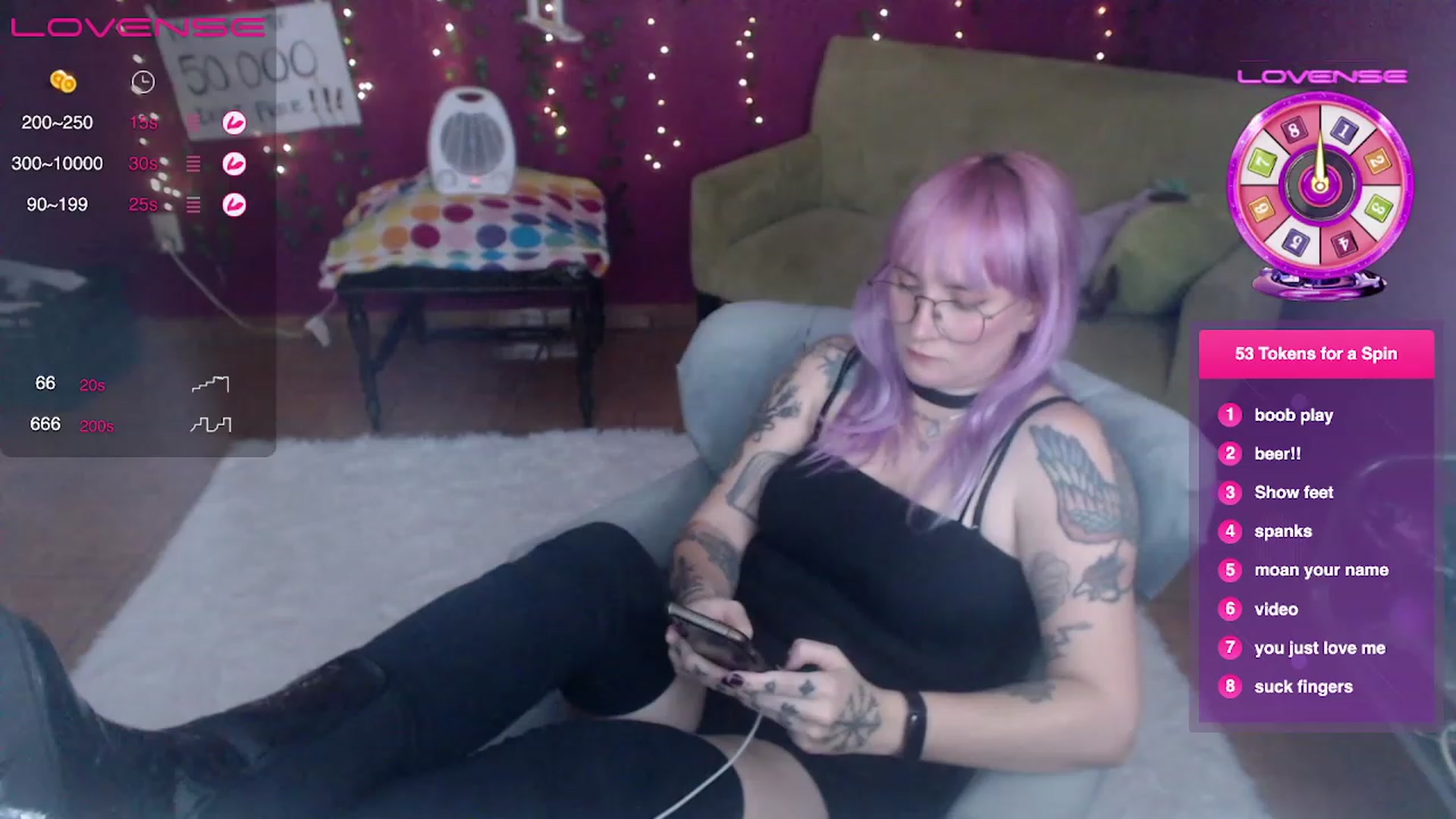 Gallery image thumbnail from AxeHallow's myfreecams stream on, 03/19/2023, 24:25 image 19 of 20