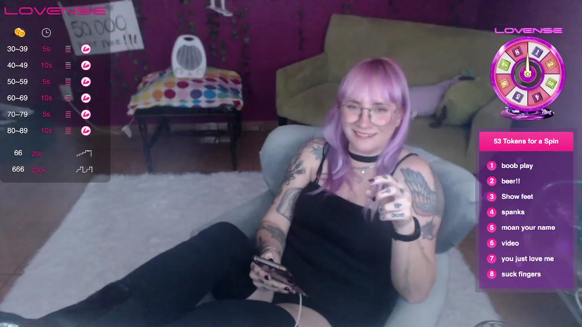 Gallery image thumbnail from AxeHallow's myfreecams stream on, 03/19/2023, 24:25 image 12 of 20