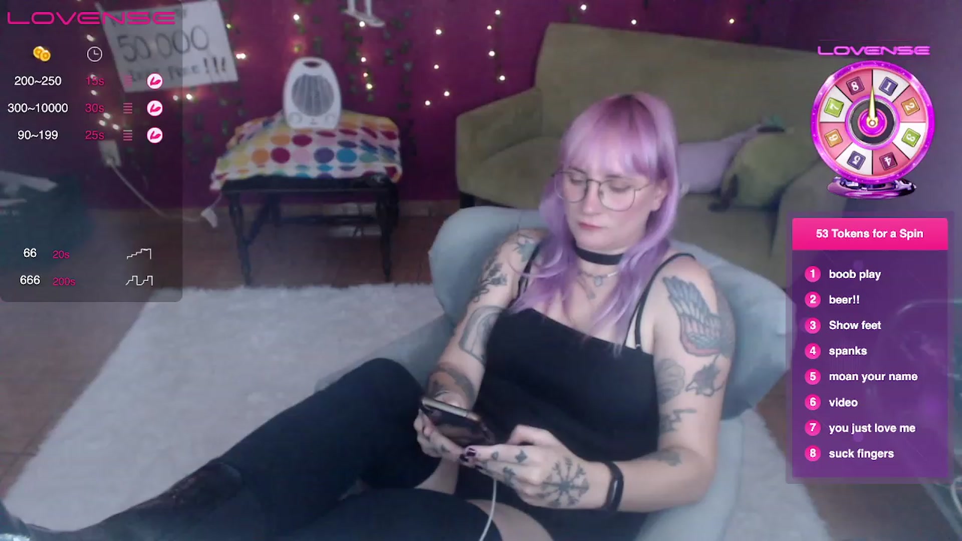 Gallery image thumbnail from AxeHallow's myfreecams stream on, 03/19/2023, 24:25 image 9 of 20