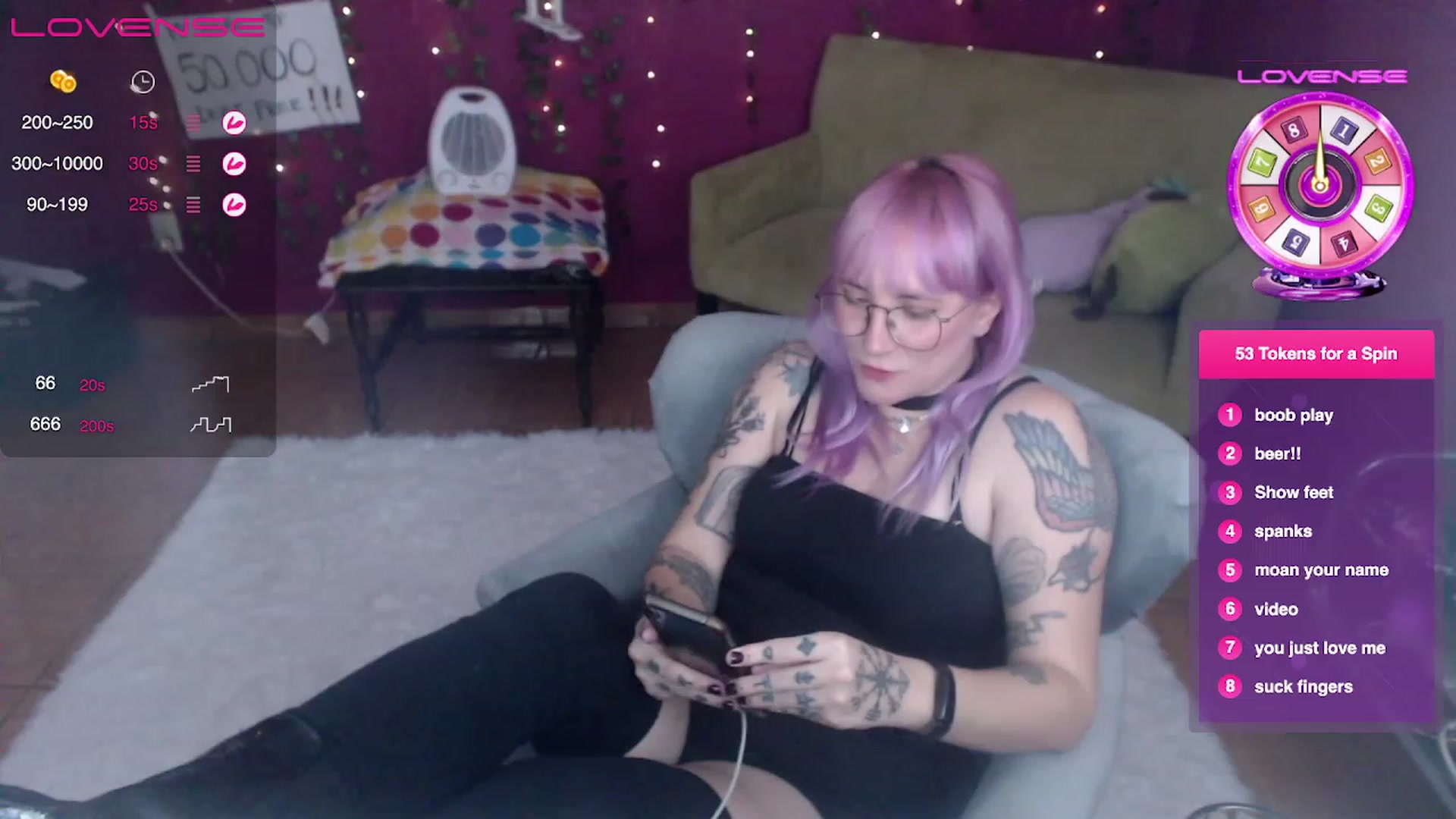 Gallery image thumbnail from AxeHallow's myfreecams stream on, 03/19/2023, 24:25 image 14 of 20