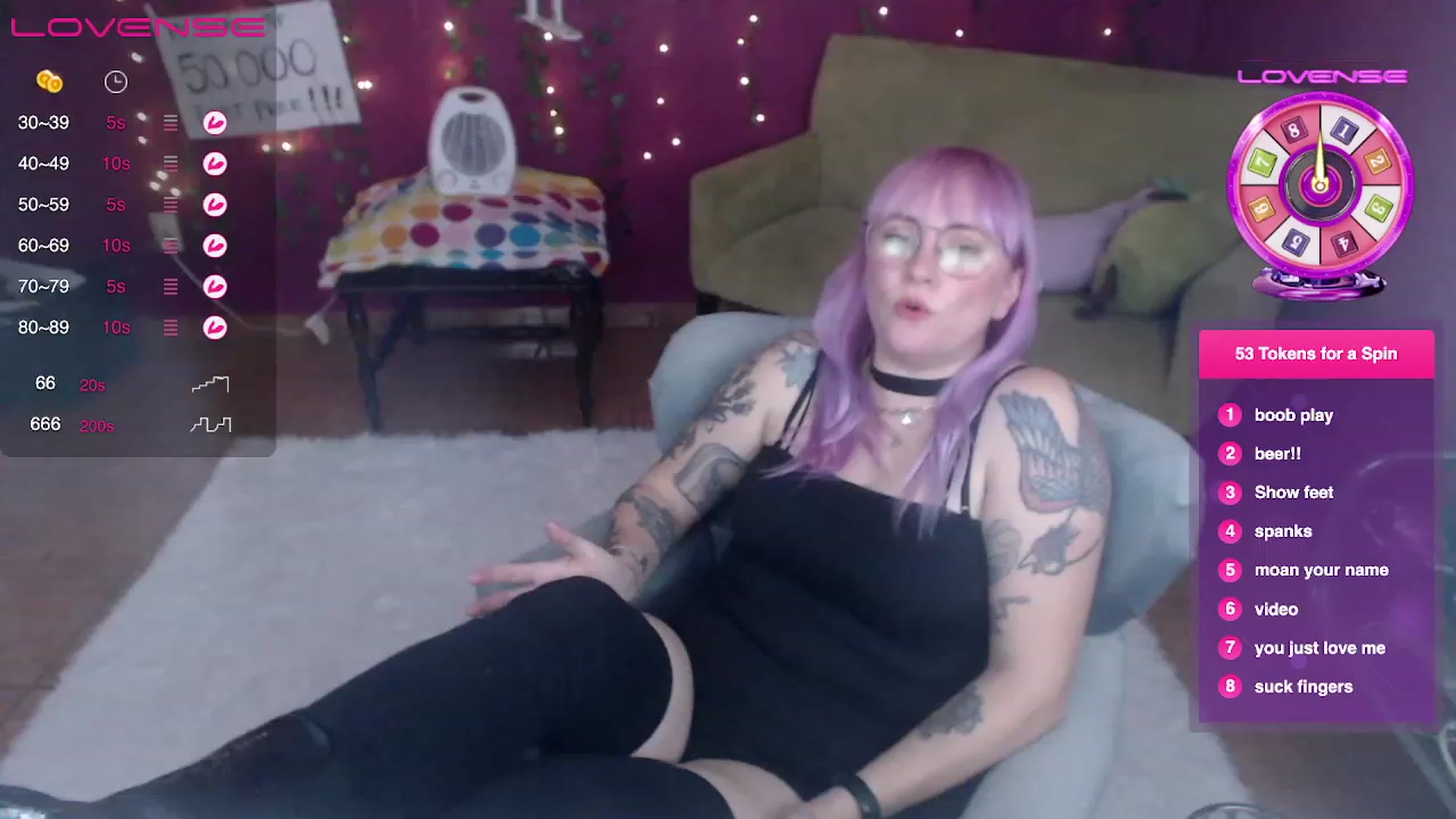 Gallery image thumbnail from AxeHallow's myfreecams stream on, 03/19/2023, 24:25 image 13 of 20