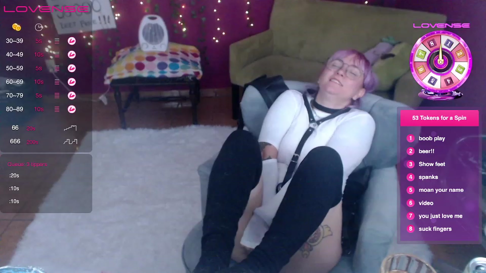 Gallery image thumbnail from AxeHallow's myfreecams stream on, 03/22/2023, 24:01 image 18 of 20