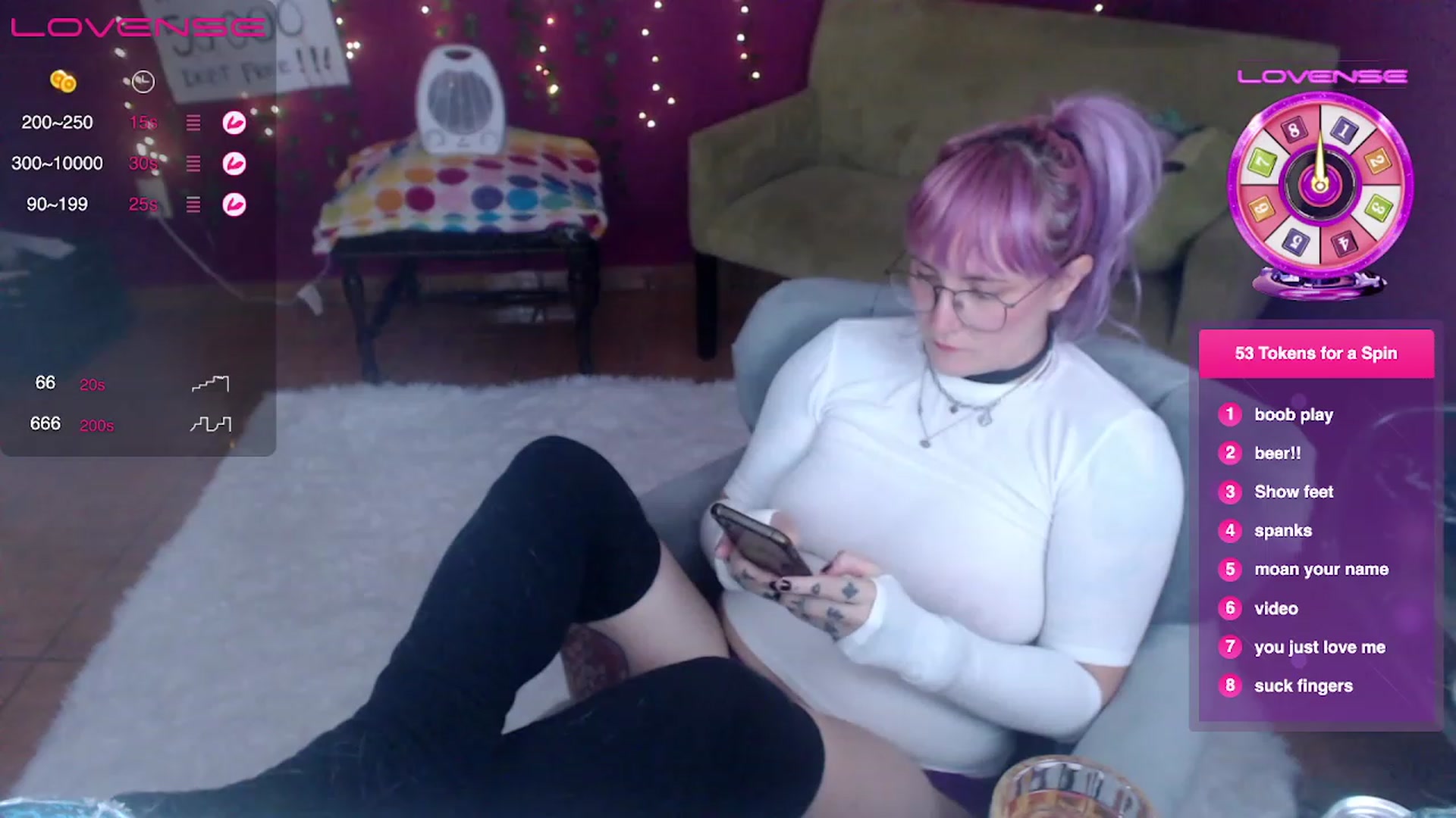 Gallery image thumbnail from AxeHallow's myfreecams stream on, 03/22/2023, 24:01 image 4 of 20