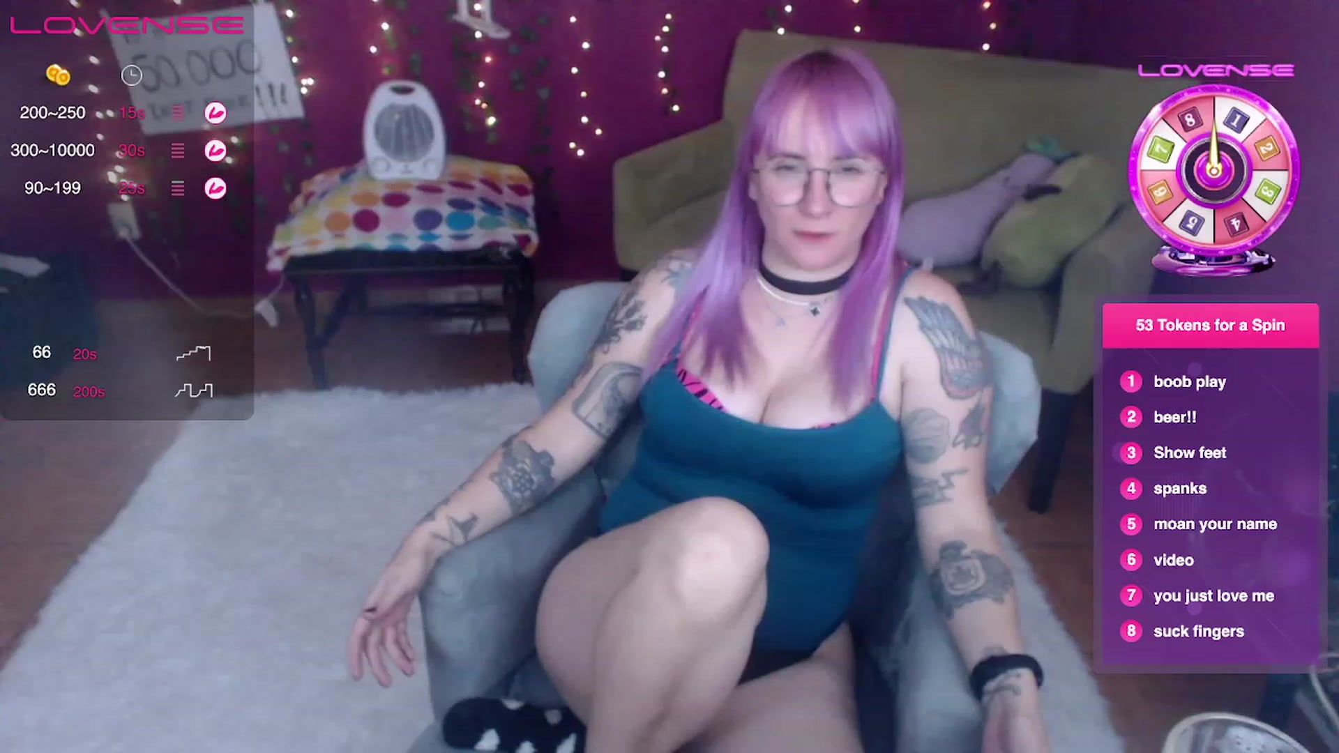 Gallery image thumbnail from AxeHallow's myfreecams stream on, 03/26/2023, 23:22 image 4 of 20