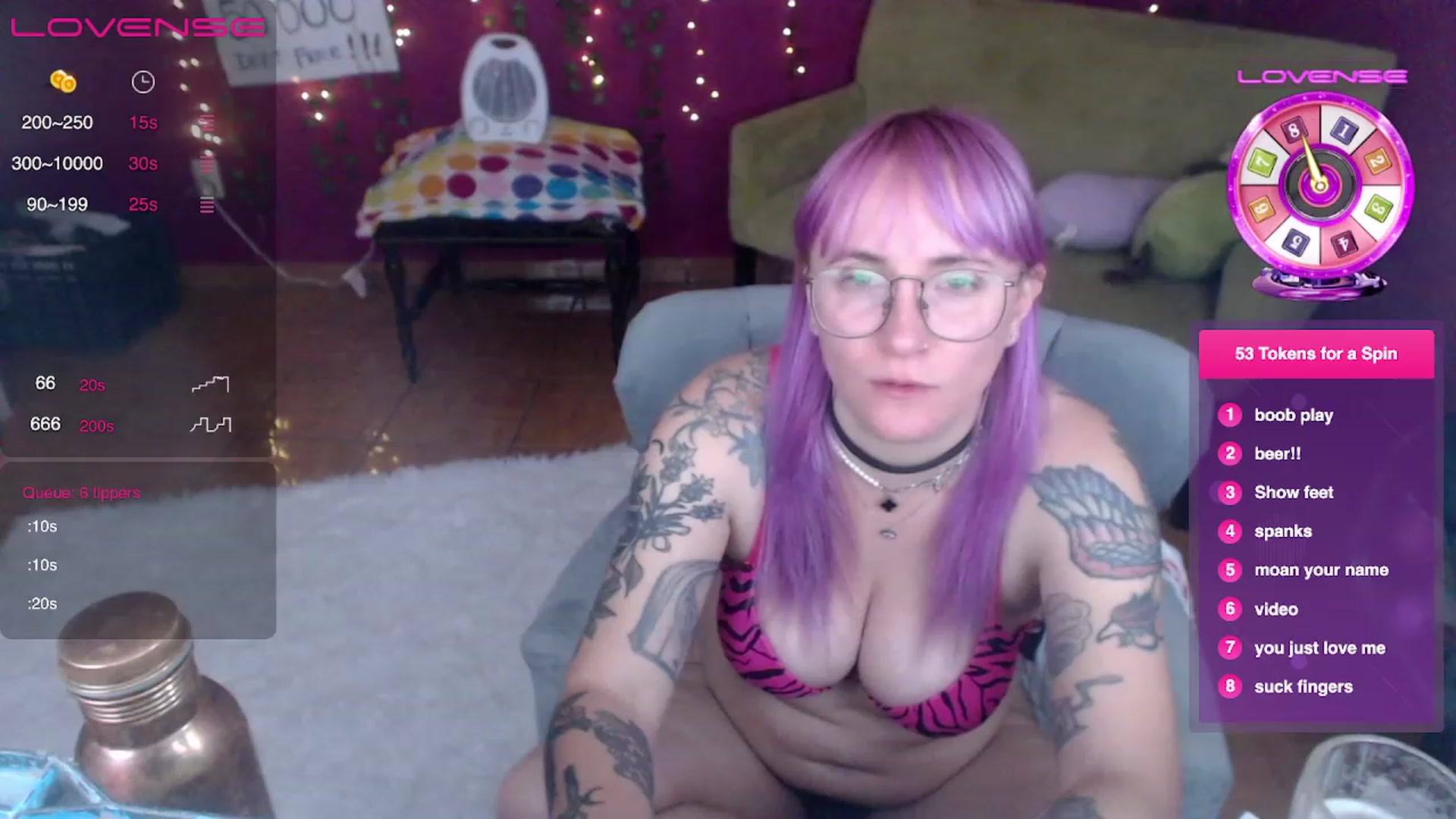 Gallery image thumbnail from AxeHallow's myfreecams stream on, 03/27/2023, 01:57 image 16 of 20