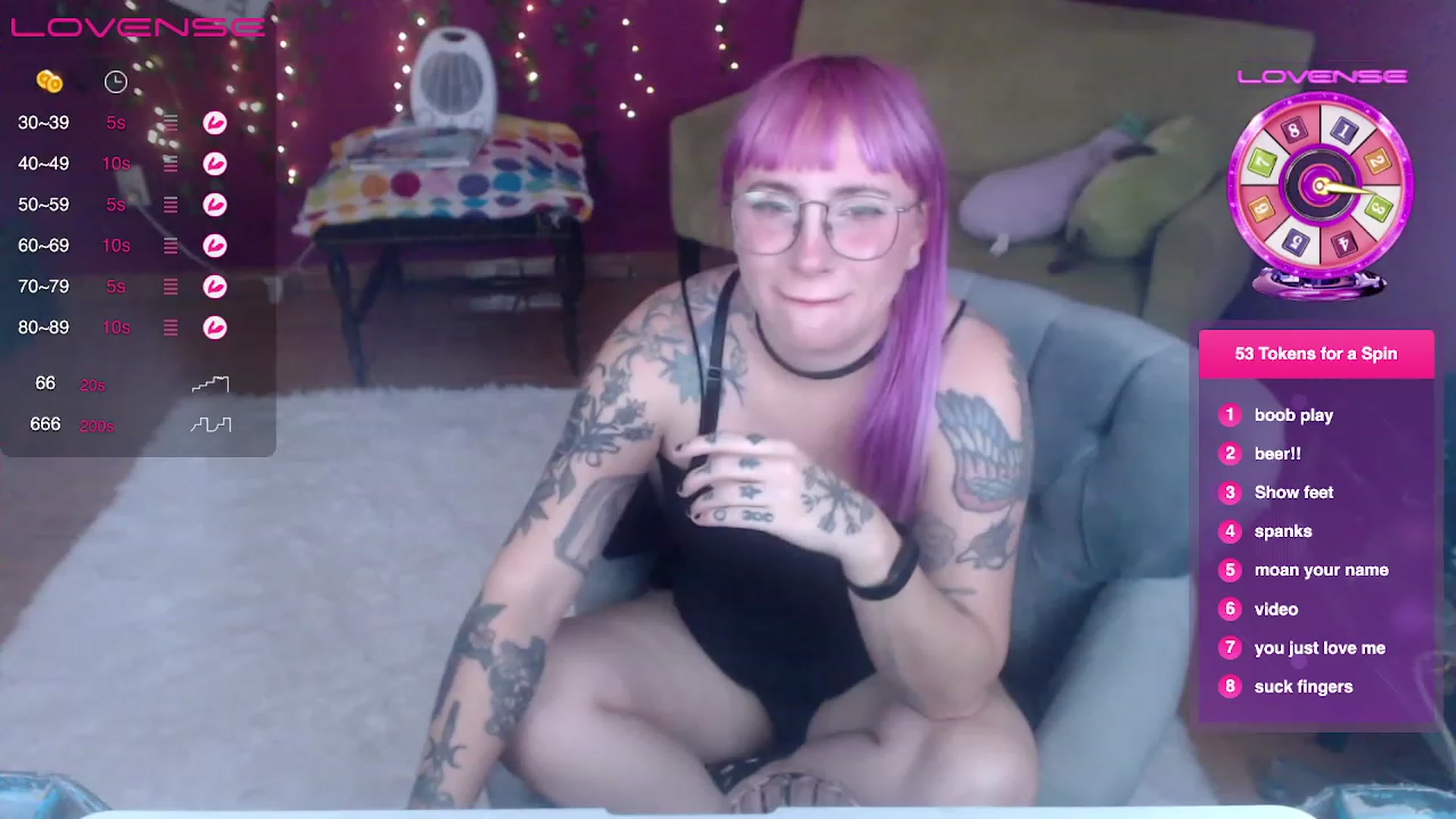 Gallery image thumbnail from AxeHallow's myfreecams stream on, 04/02/2023, 24:02 image 16 of 20