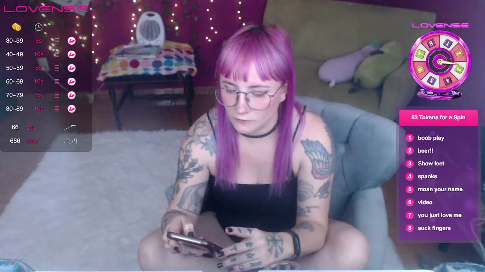 Gallery image thumbnail from AxeHallow's myfreecams stream on, 04/02/2023, 01:15 image 9 of 20