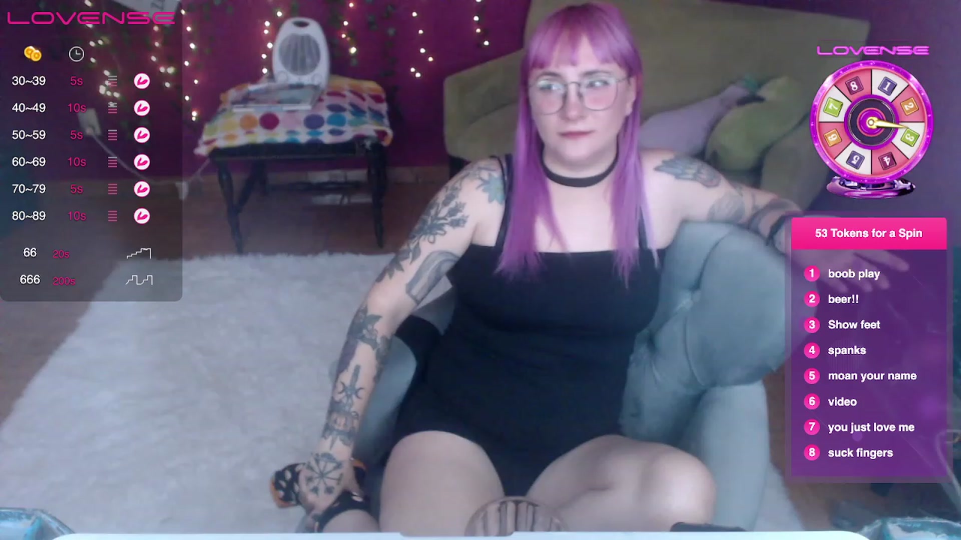 Gallery image thumbnail from AxeHallow's myfreecams stream on, 04/02/2023, 01:15 image 5 of 20