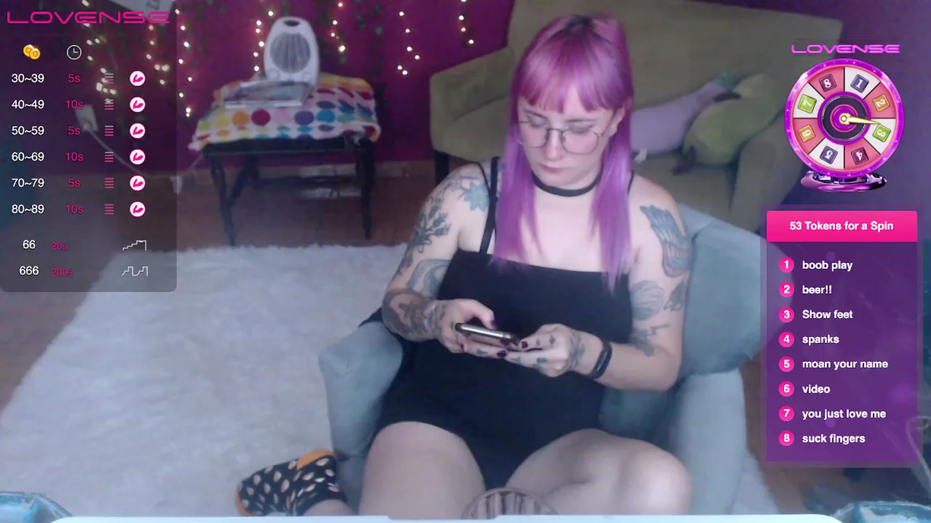 Gallery image thumbnail from AxeHallow's myfreecams stream on, 04/02/2023, 01:15 image 6 of 20