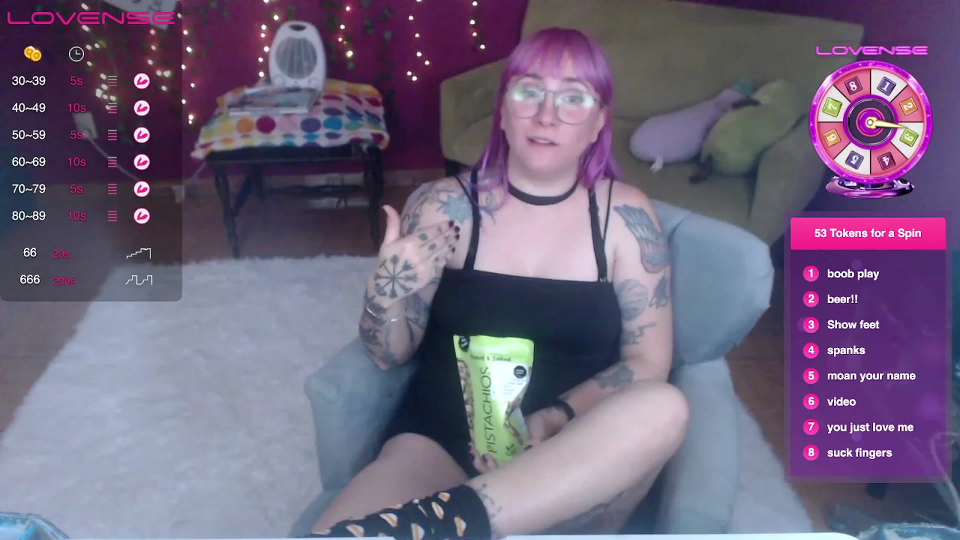 Gallery image thumbnail from AxeHallow's myfreecams stream on, 04/02/2023, 05:52 image 5 of 20