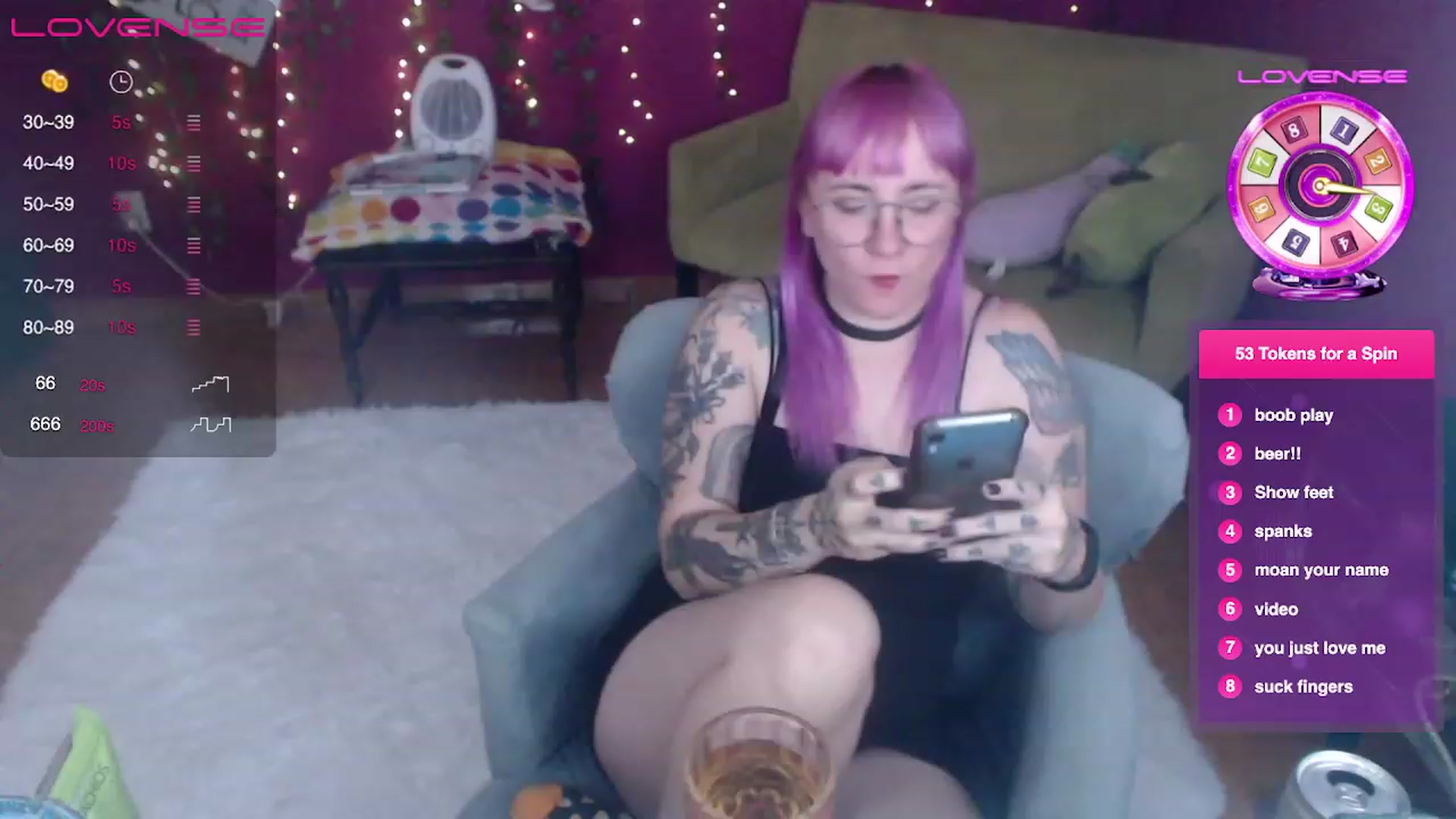 Gallery image thumbnail from AxeHallow's myfreecams stream on, 04/02/2023, 05:52 image 14 of 20
