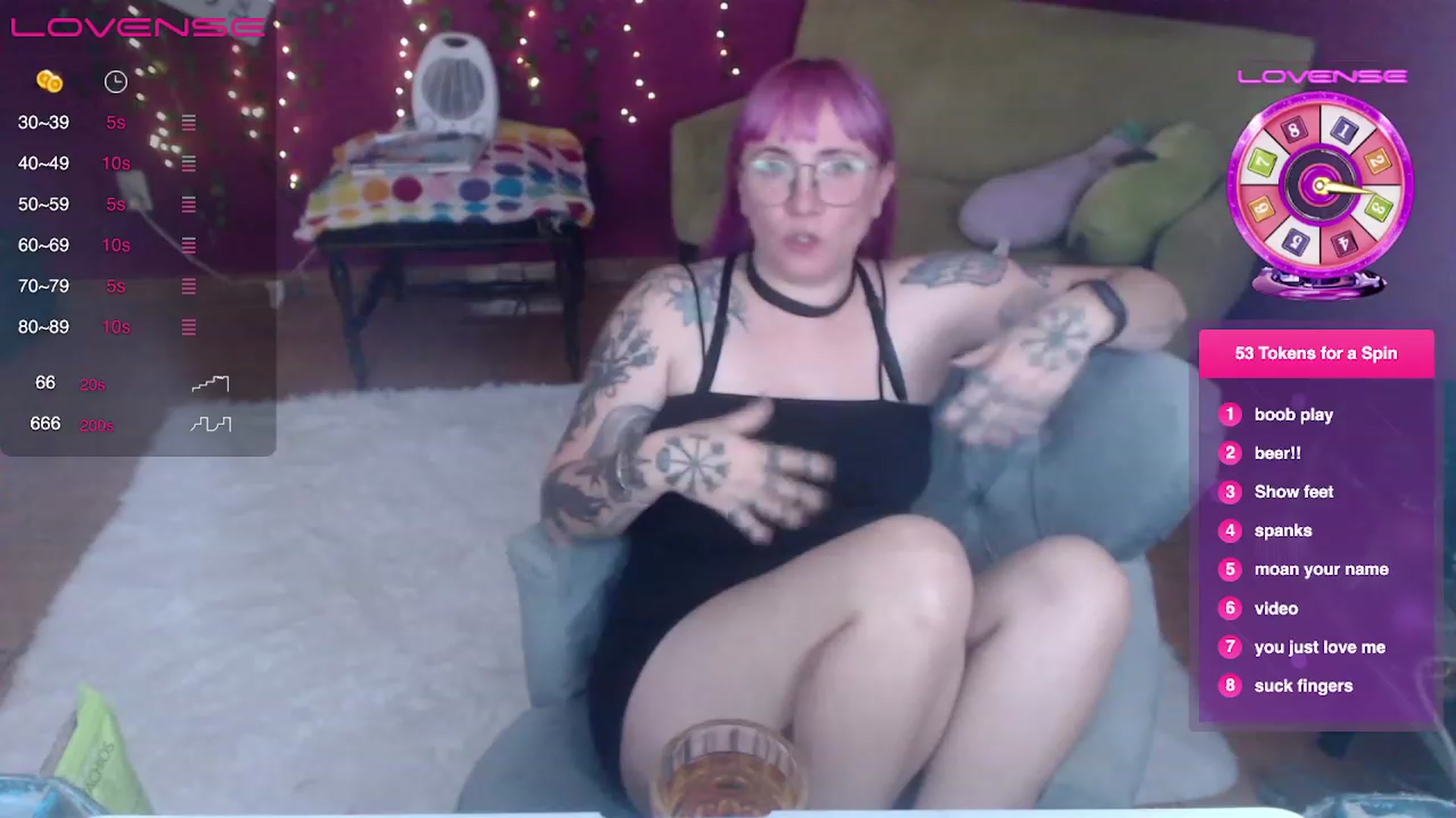 Gallery image thumbnail from AxeHallow's myfreecams stream on, 04/02/2023, 05:52 image 8 of 20