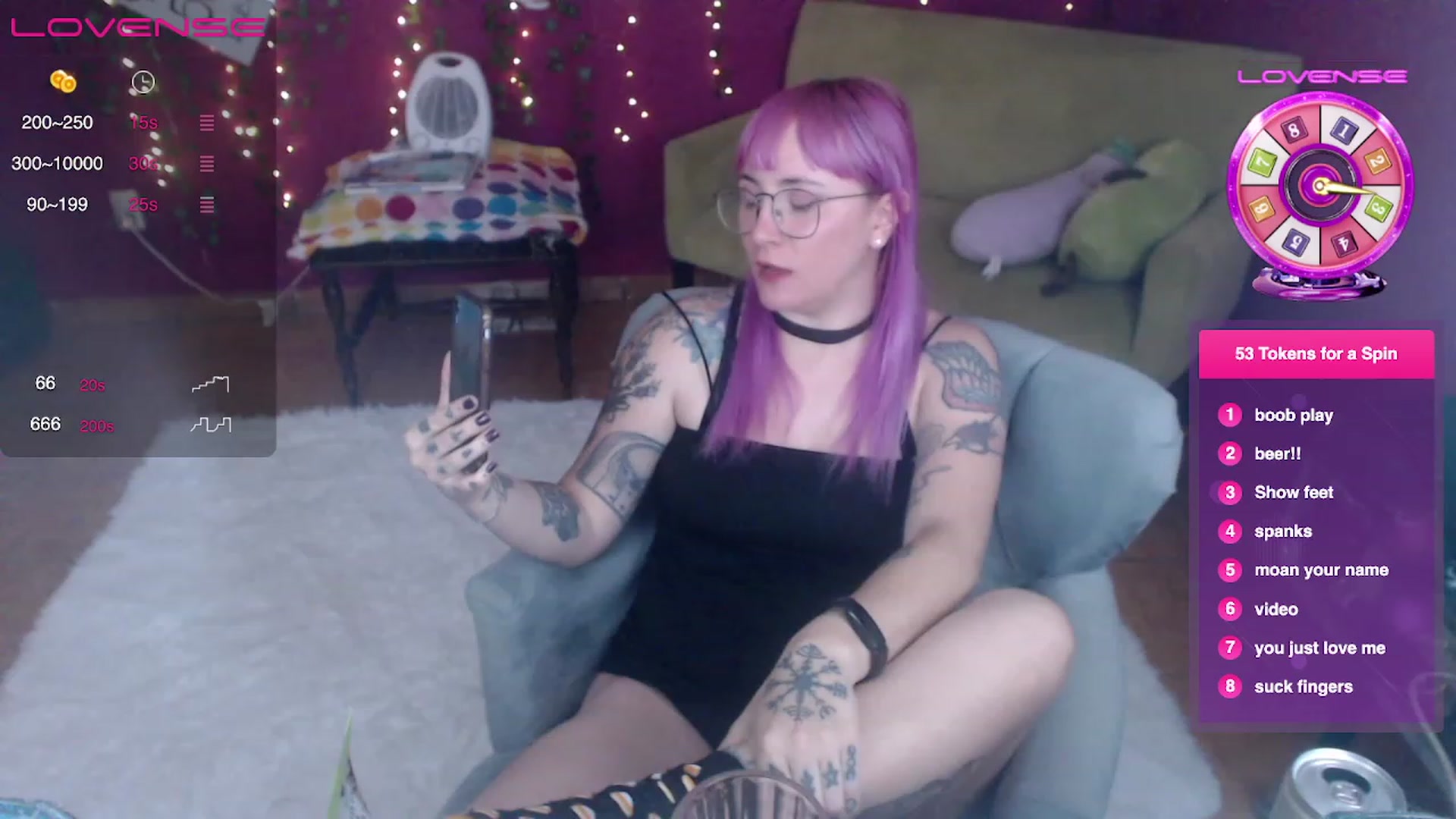 Gallery image thumbnail from AxeHallow's myfreecams stream on, 04/02/2023, 05:52 image 17 of 20