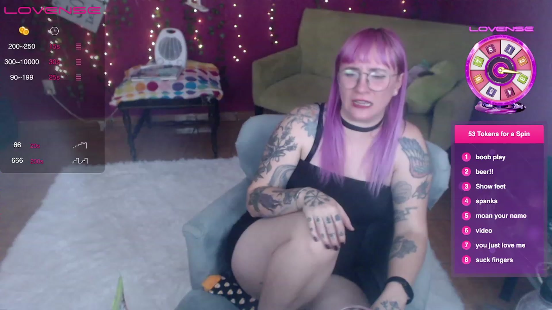 Gallery image thumbnail from AxeHallow's myfreecams stream on, 04/02/2023, 06:00 image 18 of 20