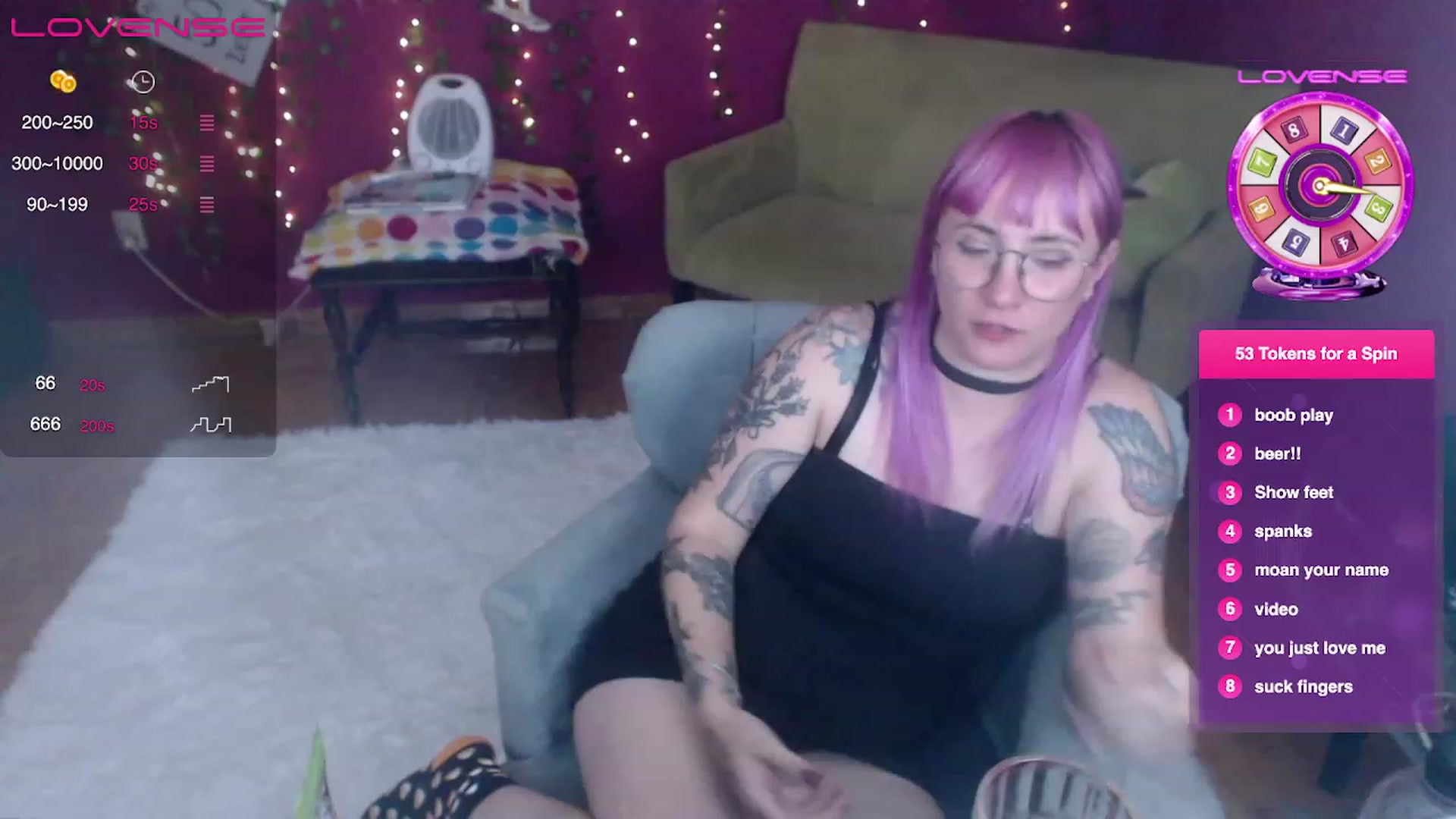 Gallery image thumbnail from AxeHallow's myfreecams stream on, 04/02/2023, 06:00 image 2 of 20