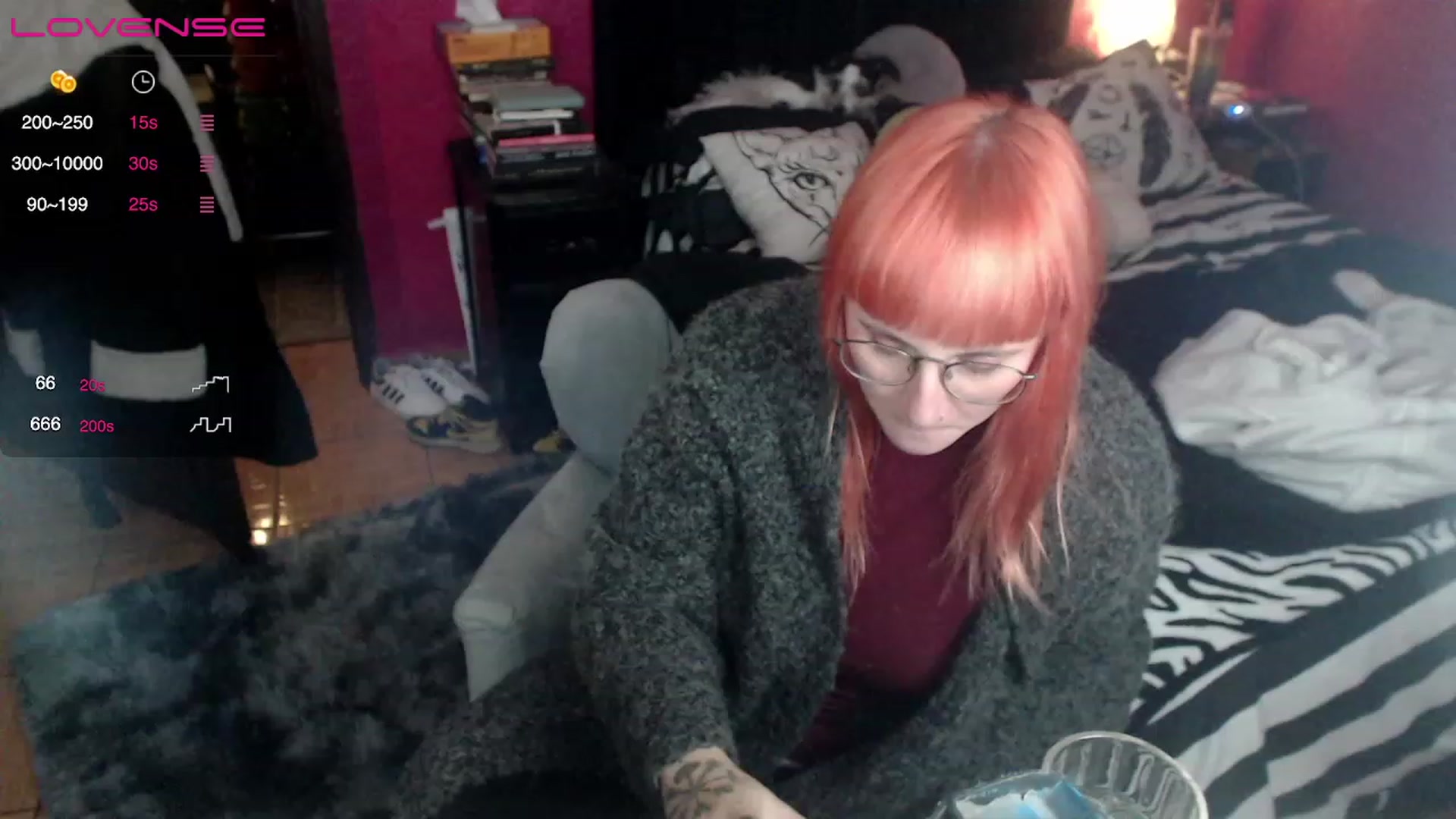 Gallery image thumbnail from AxeHallow's myfreecams stream on, 05/10/2023, 03:40 image 20 of 20