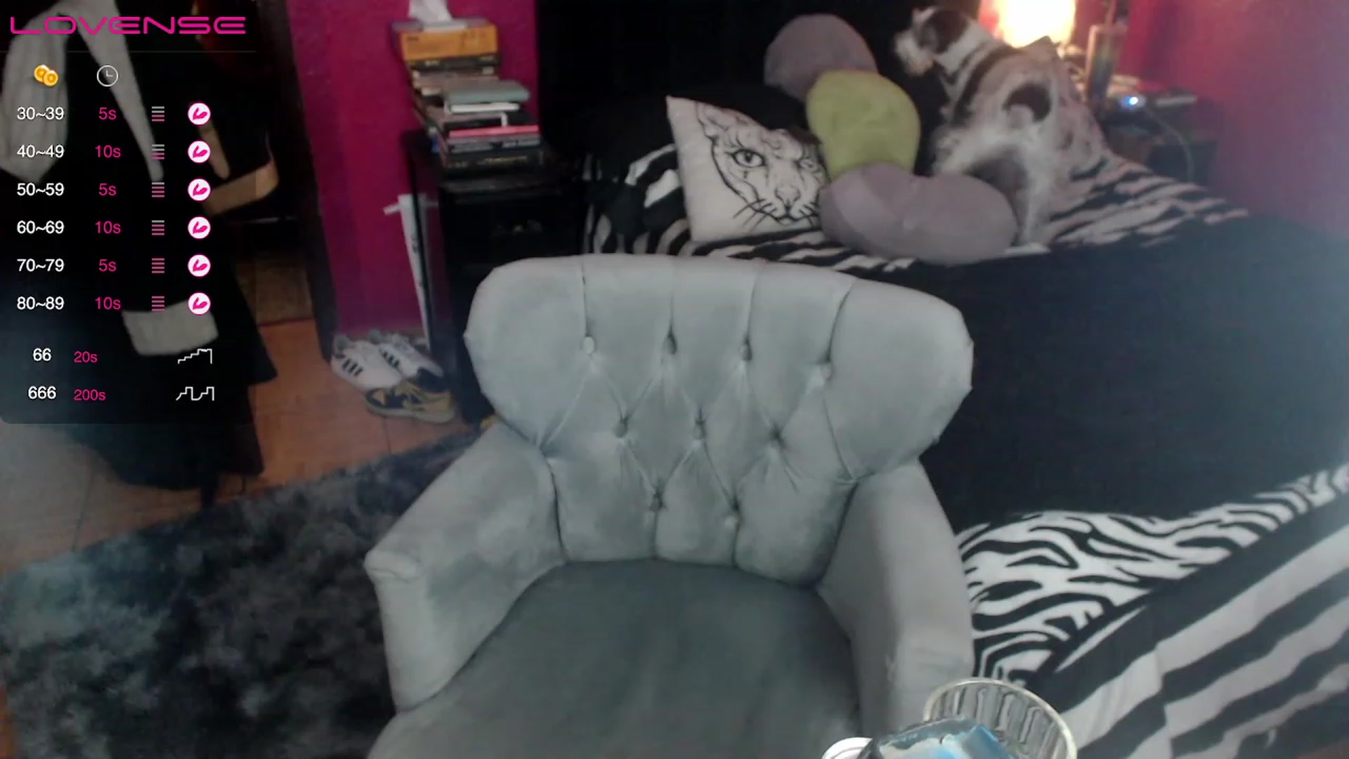 Gallery image thumbnail from AxeHallow's myfreecams stream on, 05/10/2023, 03:40 image 9 of 20