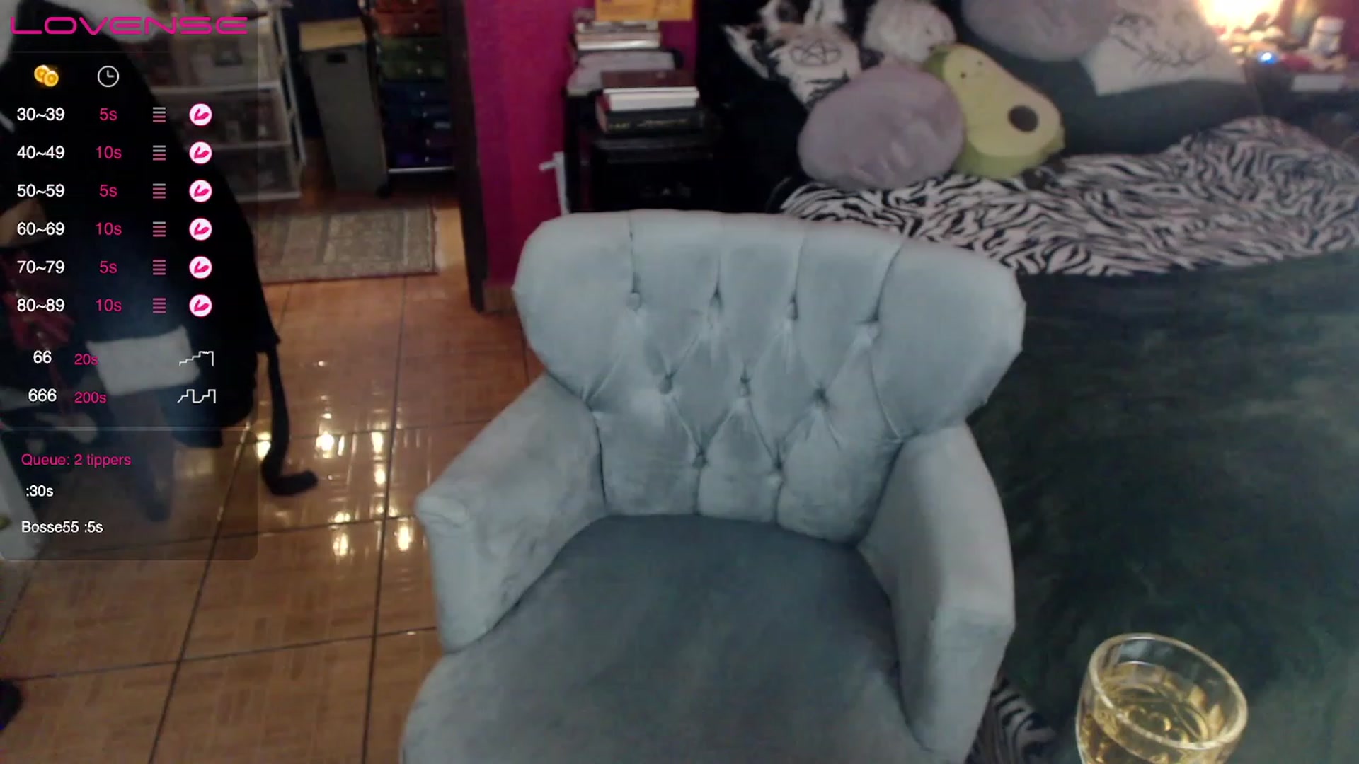 Gallery image thumbnail from AxeHallow's myfreecams stream on, 05/21/2023, 24:02 image 17 of 20