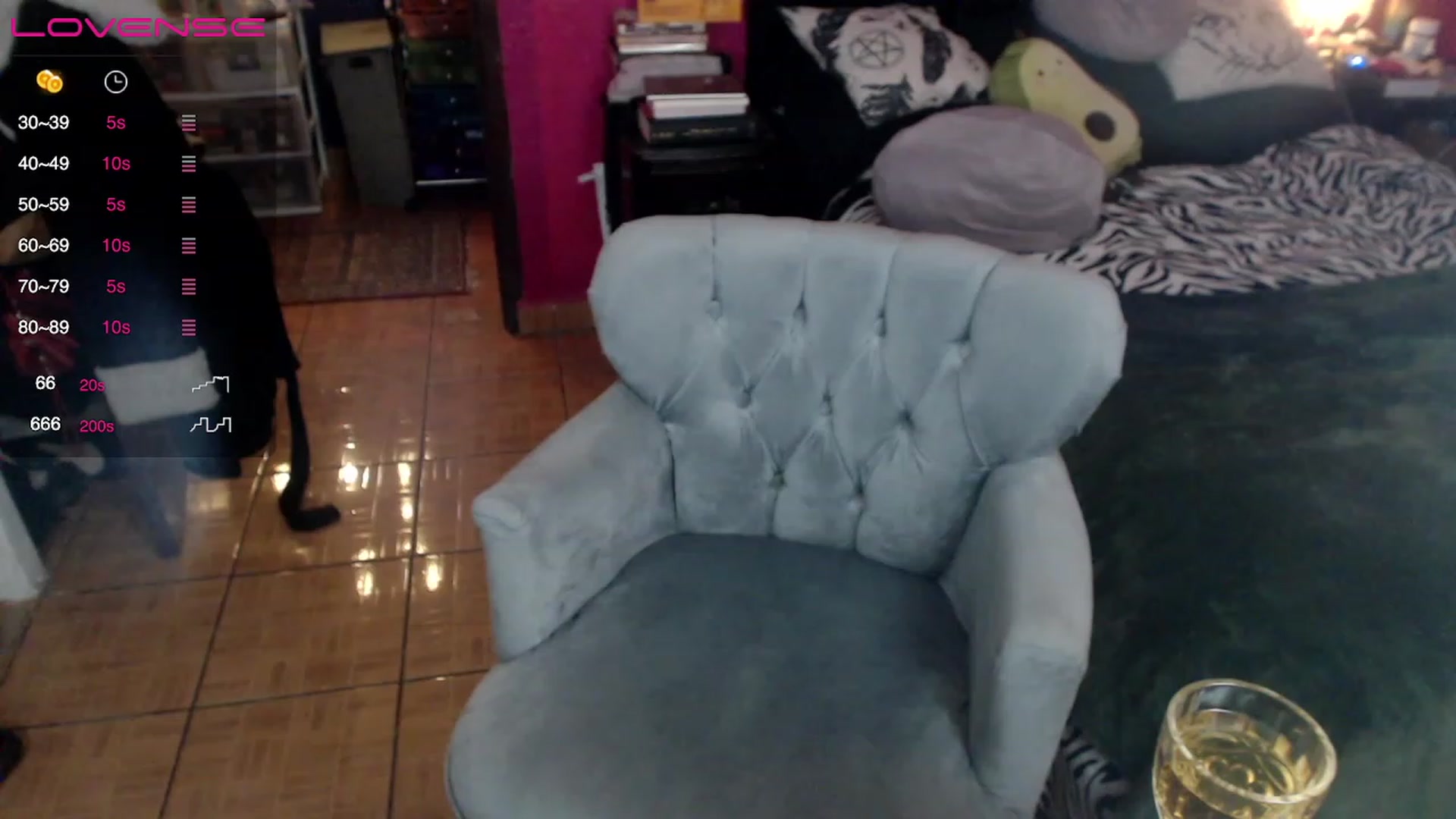 Gallery image thumbnail from AxeHallow's myfreecams stream on, 05/21/2023, 24:30 image 13 of 20