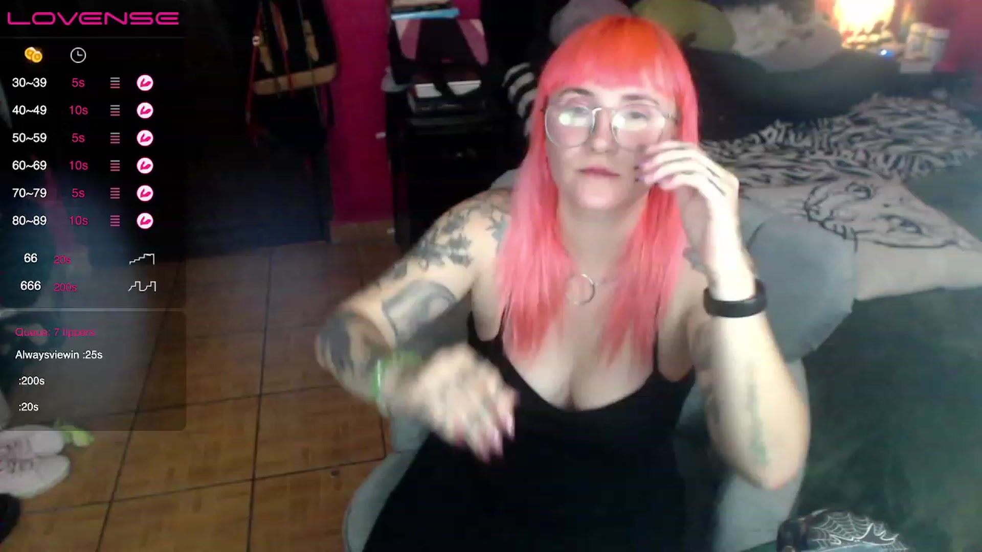 Gallery image thumbnail from AxeHallow's myfreecams stream on, 05/24/2023, 03:11 image 15 of 20