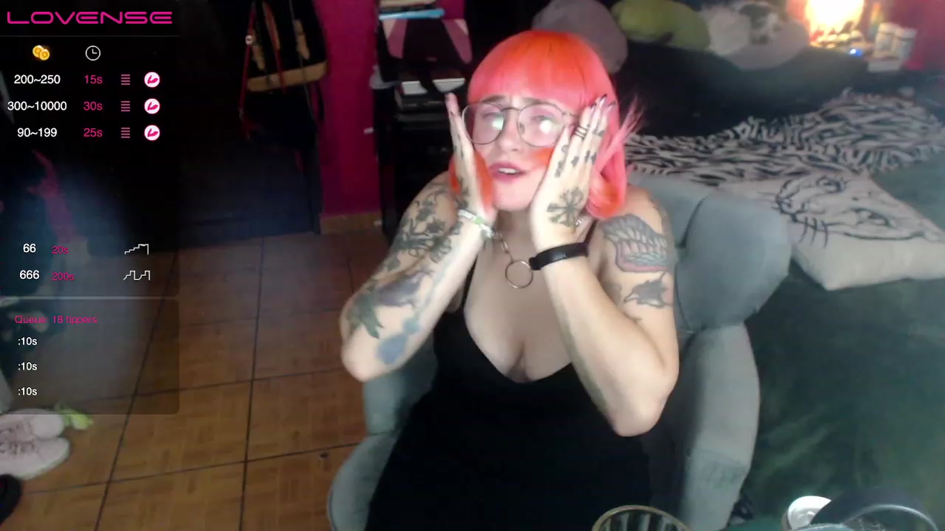Gallery image thumbnail from AxeHallow's myfreecams stream on, 05/24/2023, 03:11 image 9 of 20