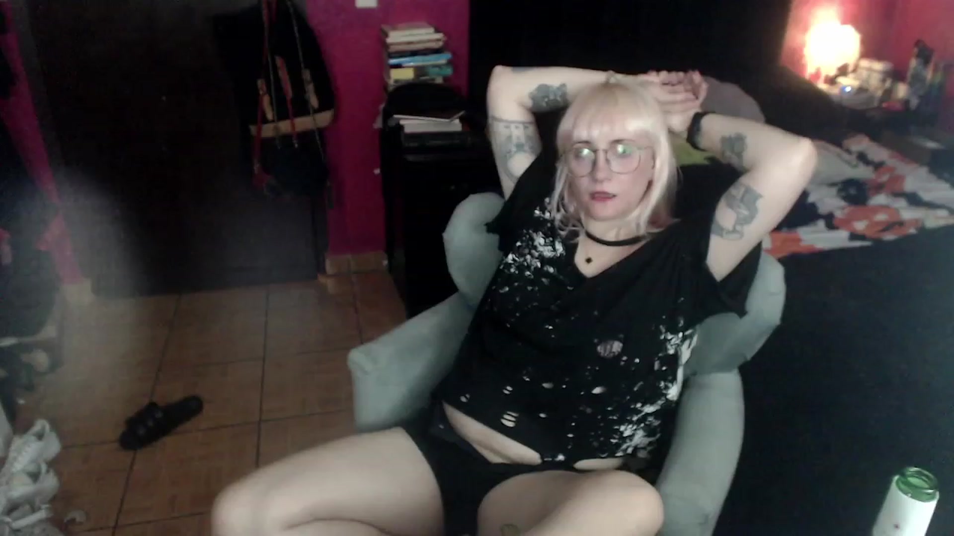 Gallery image thumbnail from AxeHallow's myfreecams stream on, 06/11/2023, 06:43 image 18 of 20