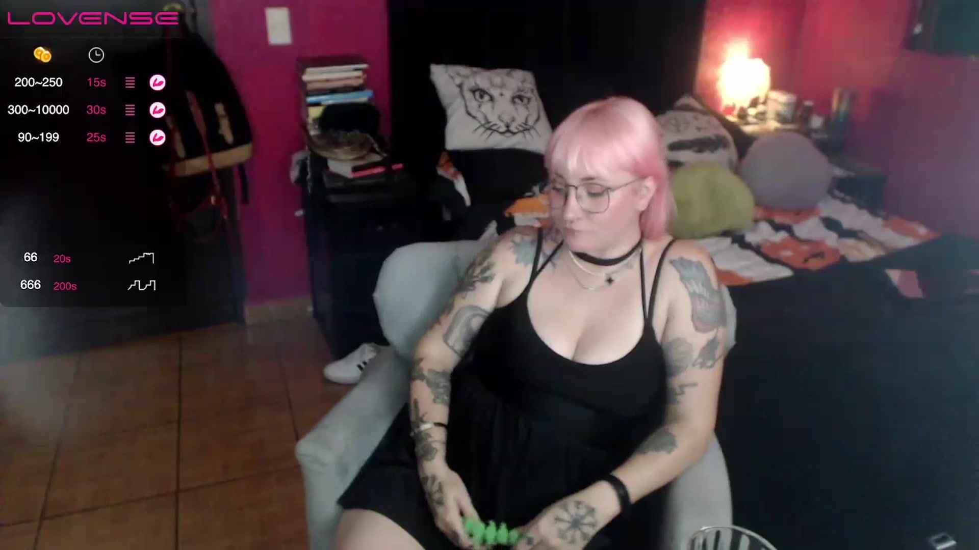Gallery image thumbnail from AxeHallow's myfreecams stream on, 06/16/2023, 06:30 image 4 of 20