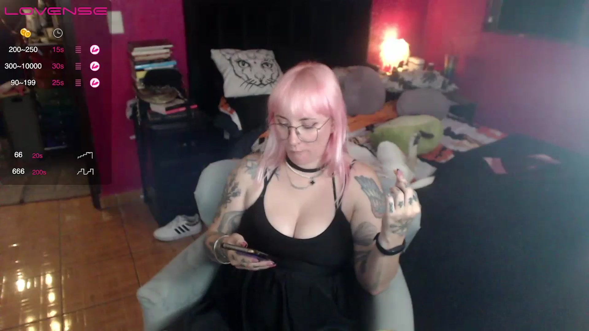 Gallery image thumbnail from AxeHallow's myfreecams stream on, 06/16/2023, 09:53 image 11 of 20