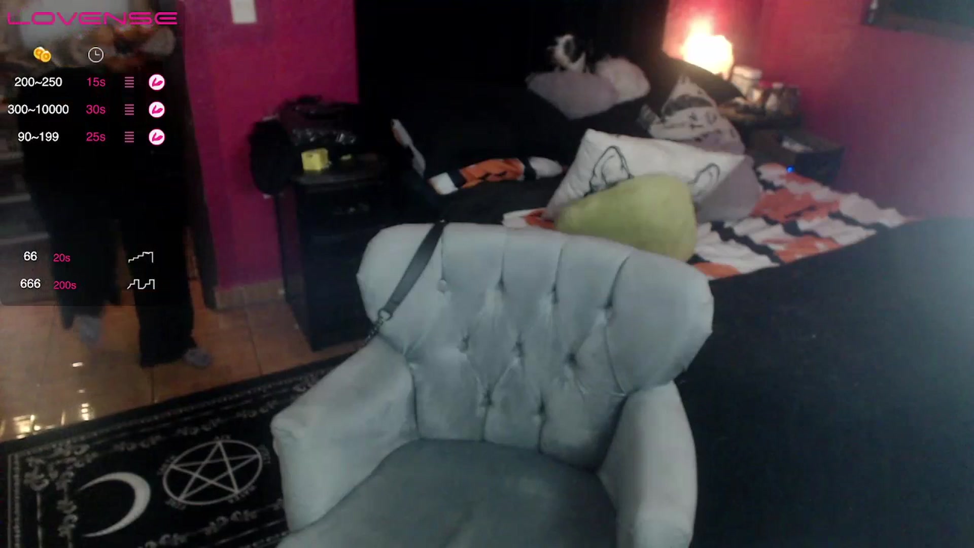 Gallery image thumbnail from AxeHallow's myfreecams stream on, 06/28/2023, 06:09 image 4 of 20