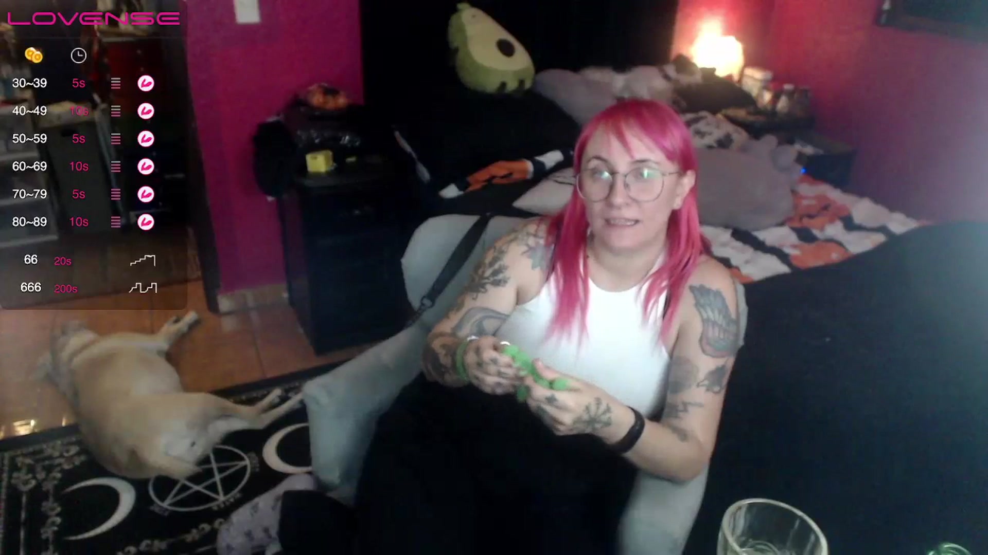 Gallery image thumbnail from AxeHallow's myfreecams stream on, 06/28/2023, 07:57 image 6 of 20