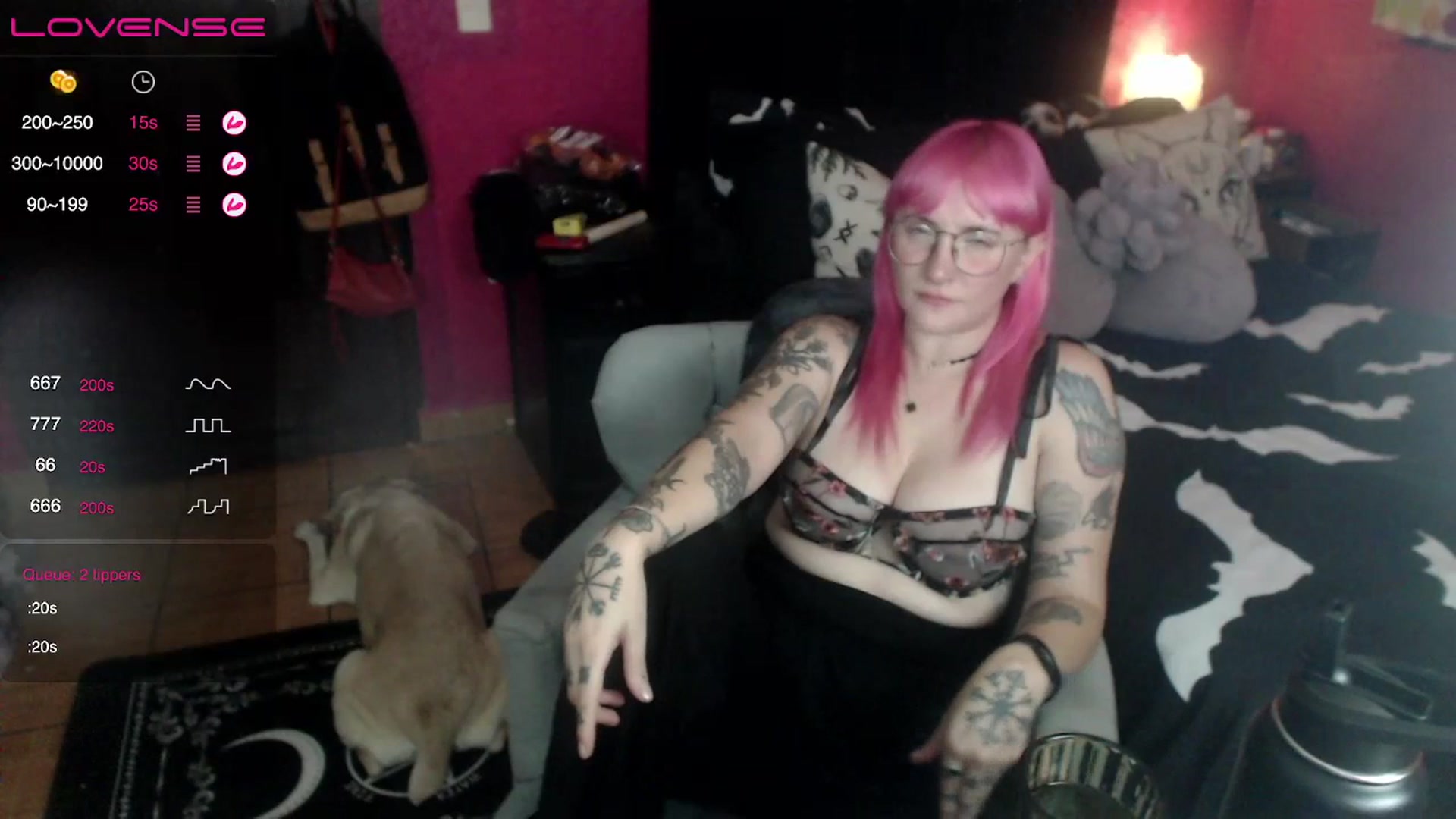 Gallery image thumbnail from AxeHallow's myfreecams stream on, 07/01/2023, 02:13 image 17 of 20