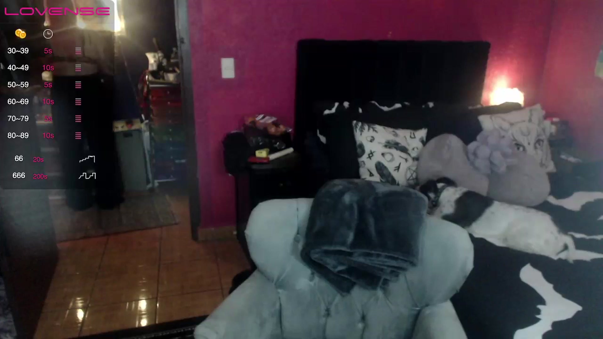 Gallery image thumbnail from AxeHallow's myfreecams stream on, 07/01/2023, 02:13 image 1 of 20