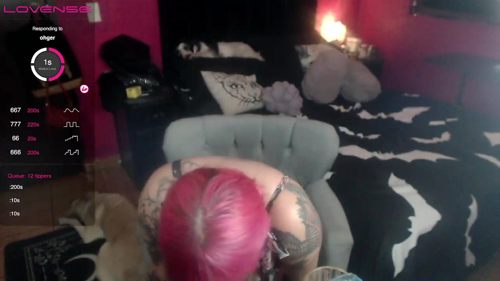 Gallery image thumbnail from AxeHallow's myfreecams stream on, 07/04/2023, 02:56 image 13 of 20