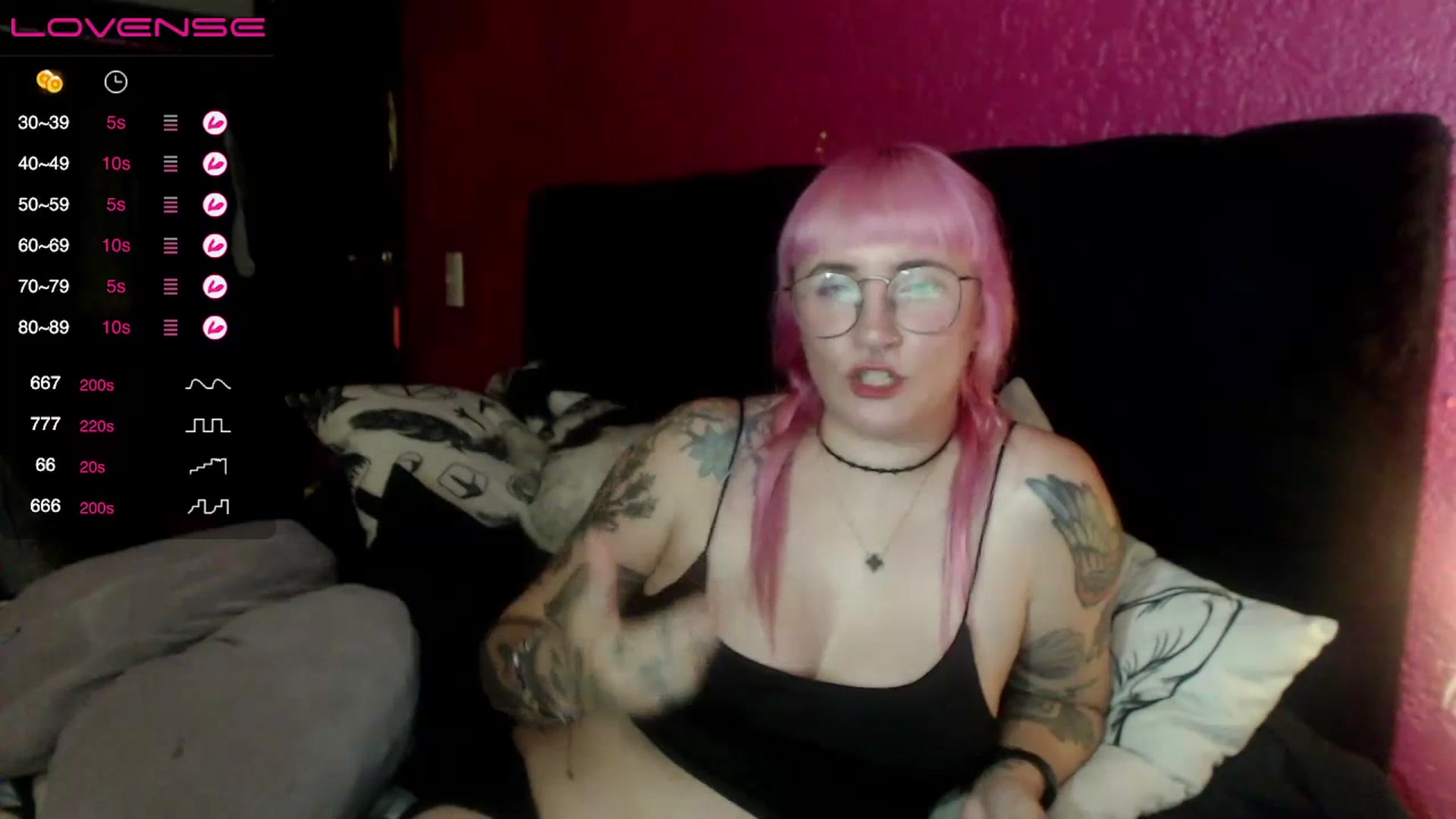 Gallery image thumbnail from AxeHallow's myfreecams stream on, 07/10/2023, 03:11 image 12 of 20