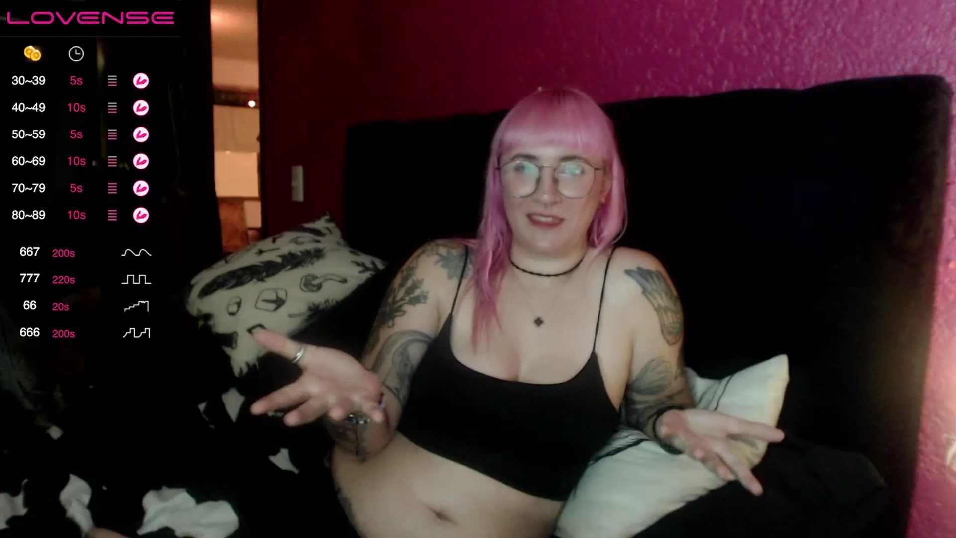 Gallery image thumbnail from AxeHallow's myfreecams stream on, 07/10/2023, 03:11 image 20 of 20