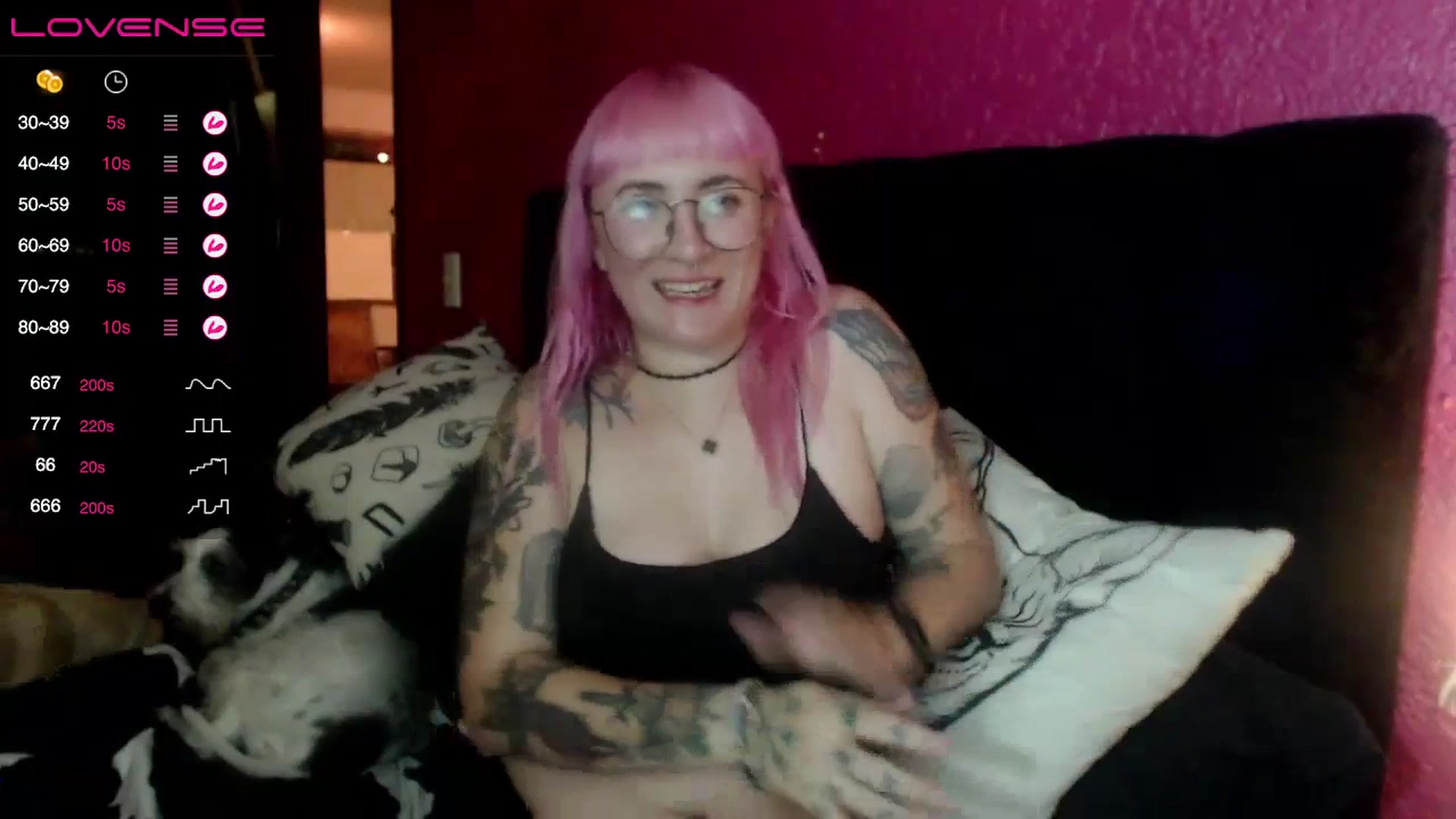 Gallery image thumbnail from AxeHallow's myfreecams stream on, 07/10/2023, 04:48 image 3 of 20